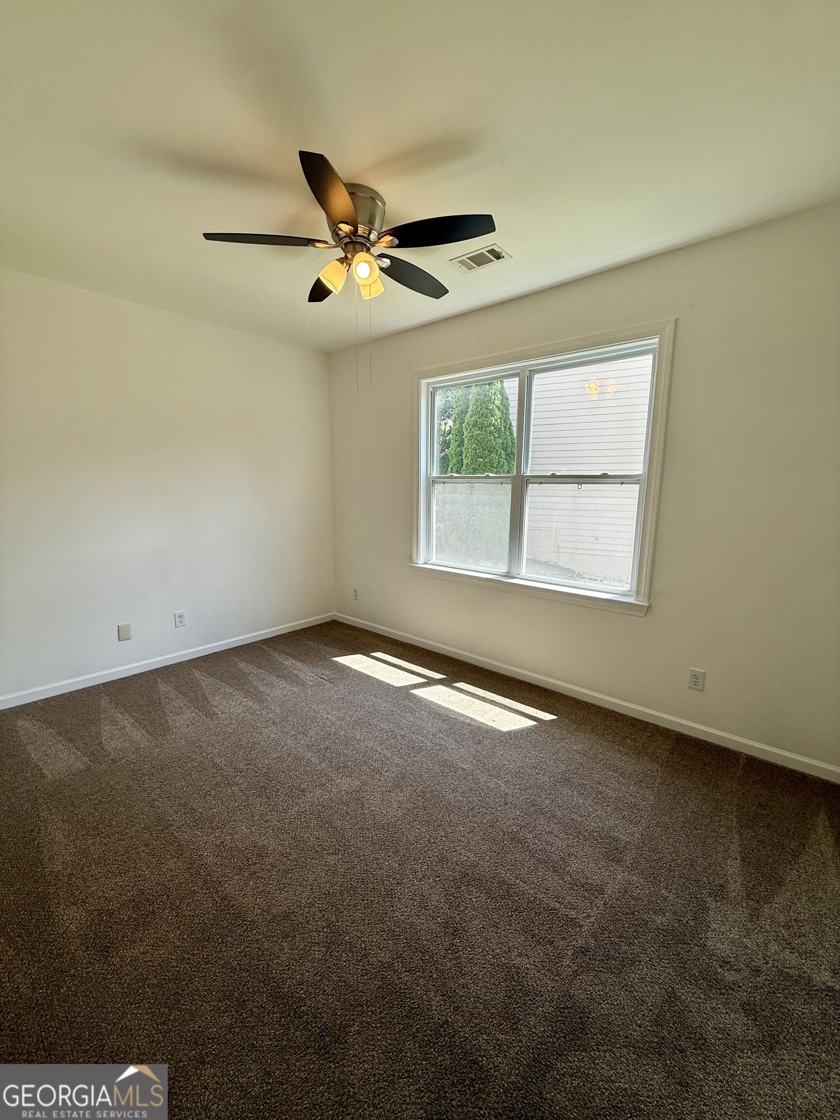 5280 Lakerock Way Sw Property Photo 7