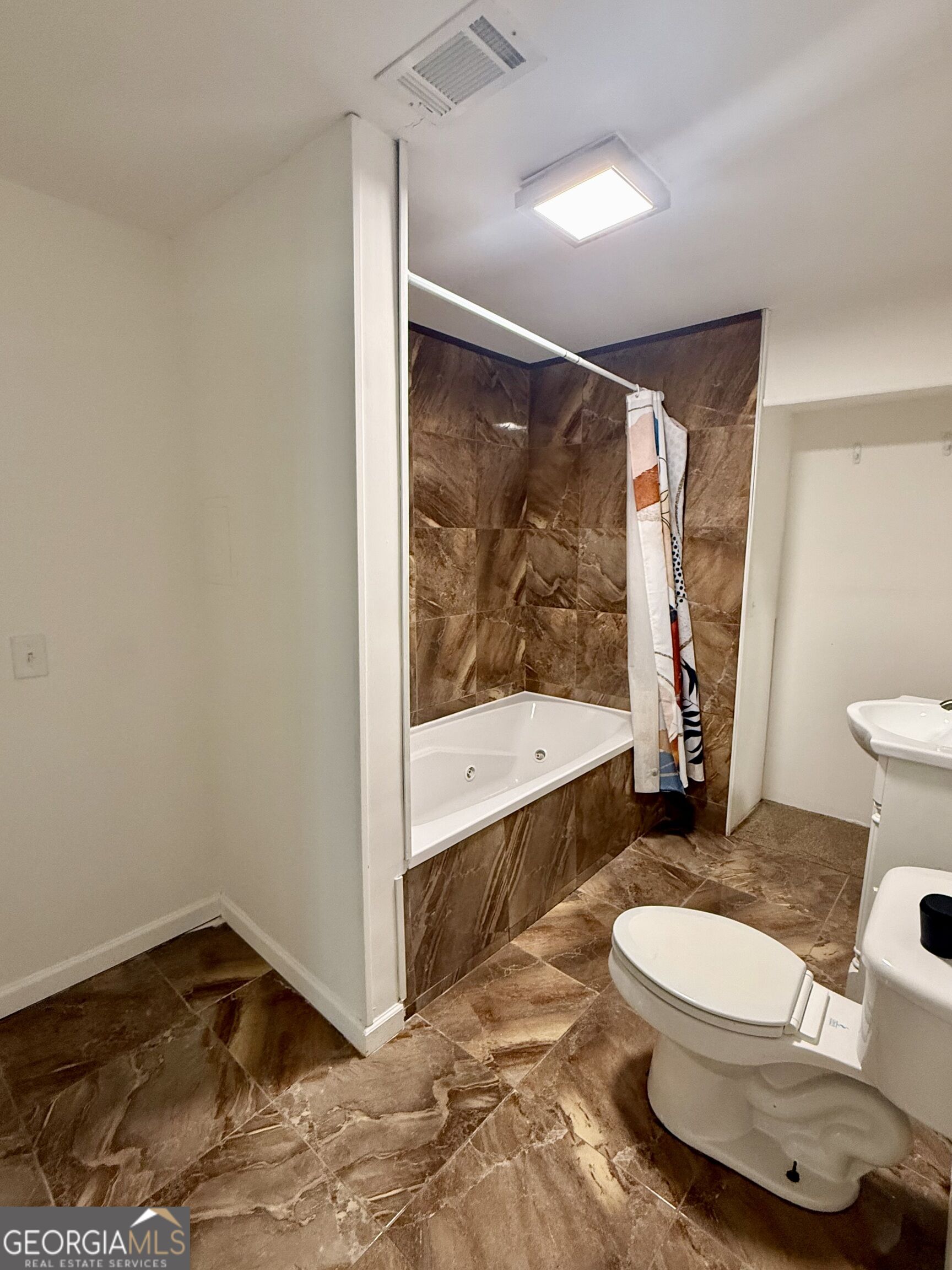 5280 Lakerock Way Sw Property Photo 15
