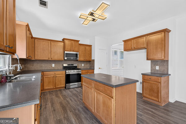 5280 Lakerock Way Sw Property Photo 15