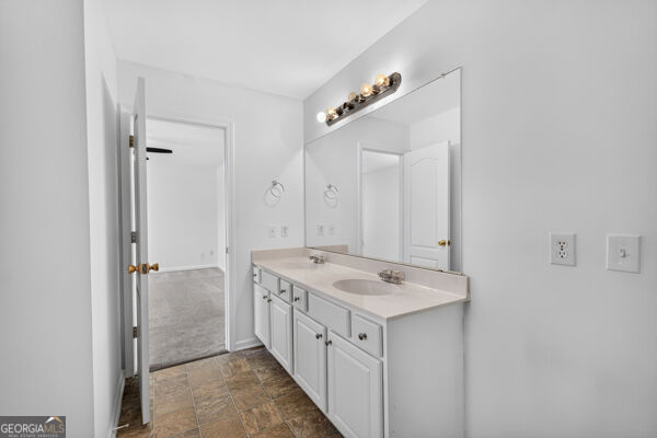 5280 Lakerock Way Sw Property Photo 26