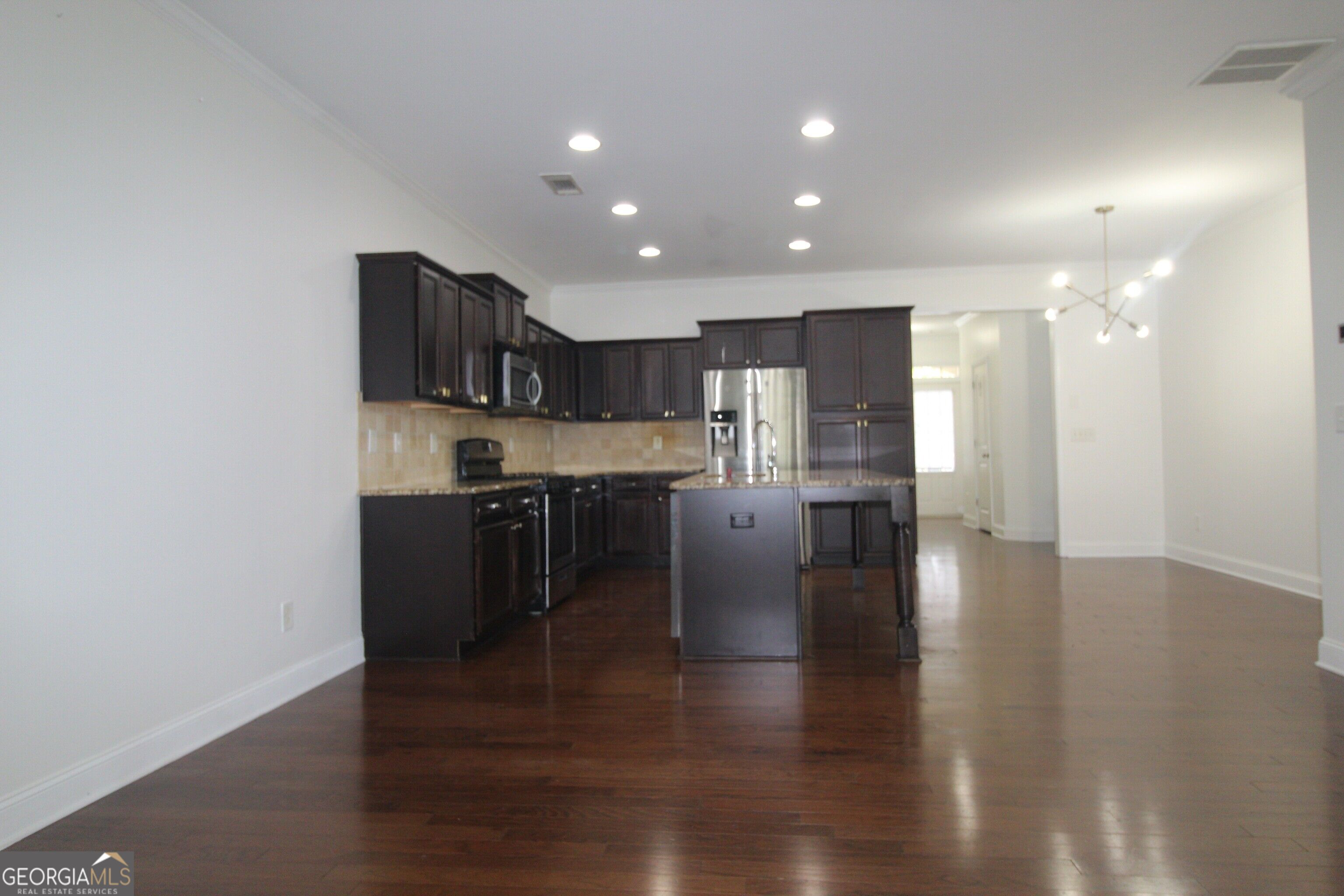 726 Garbrooke Drive Property Photo 2