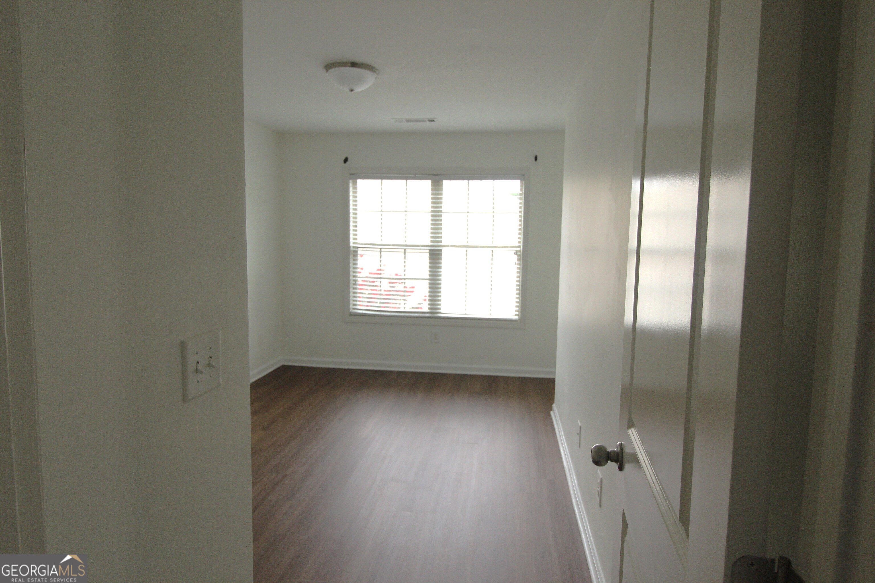 726 Garbrooke Drive Property Photo 8