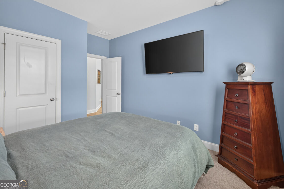 221 Nash Street Property Photo 35