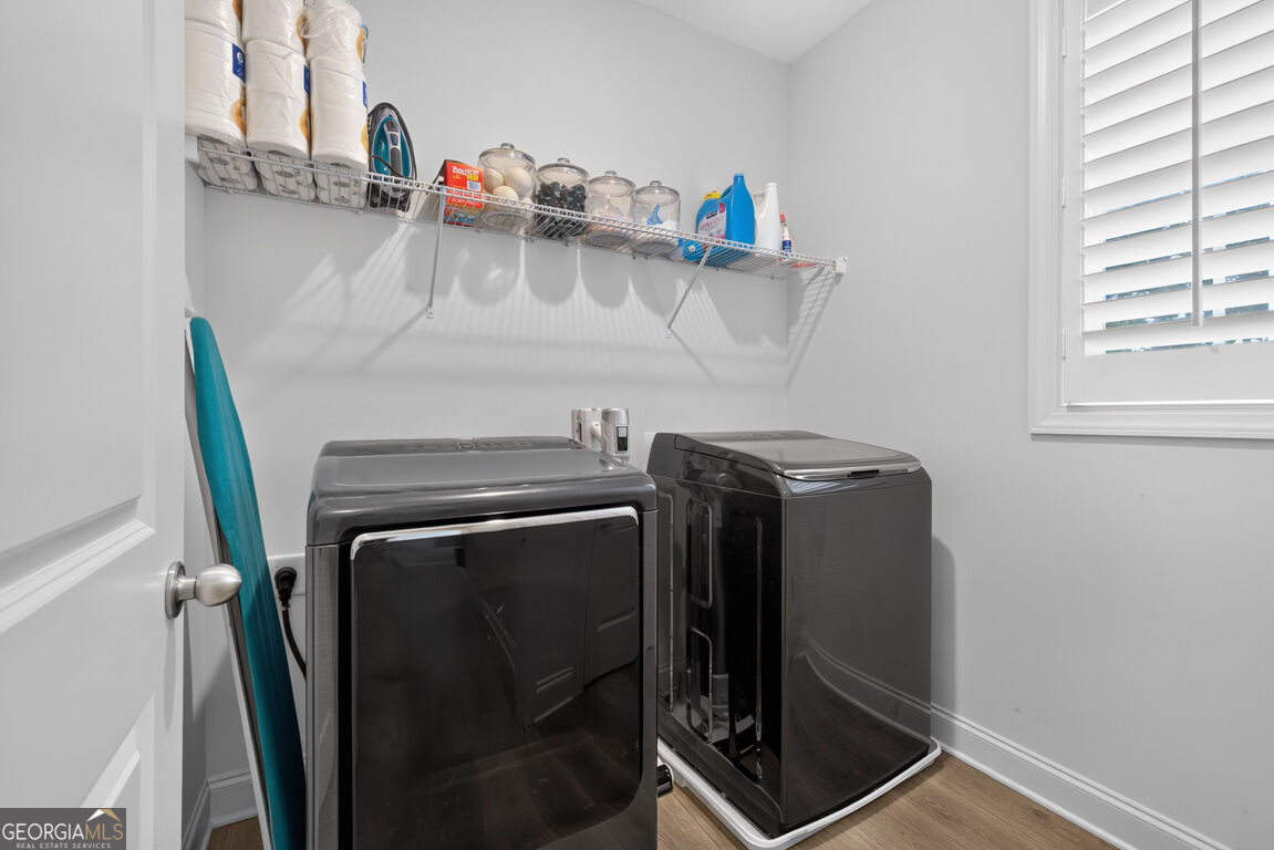 221 Nash Street Property Photo 38