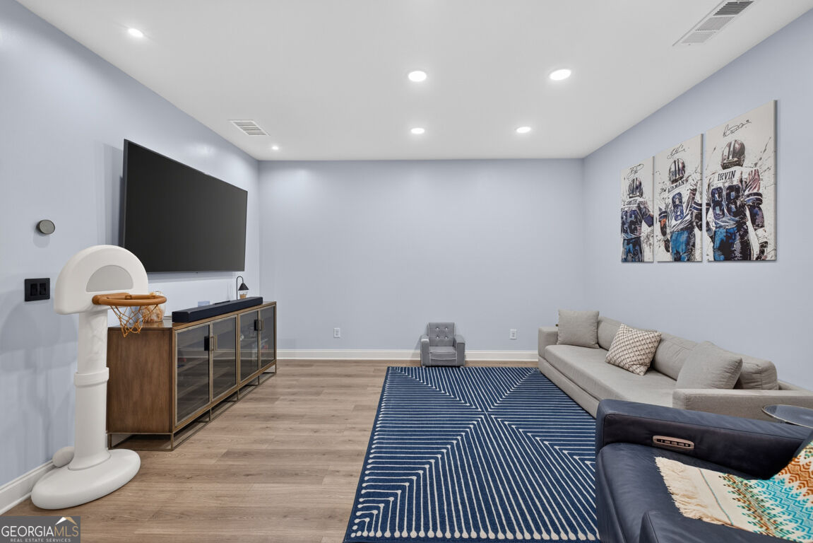 221 Nash Street Property Photo 48