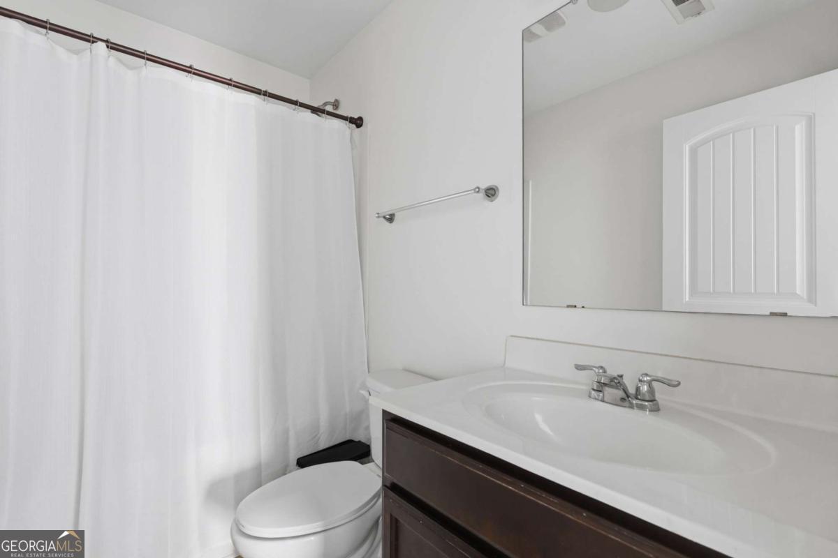 565 Dasheill Lane Property Photo 13