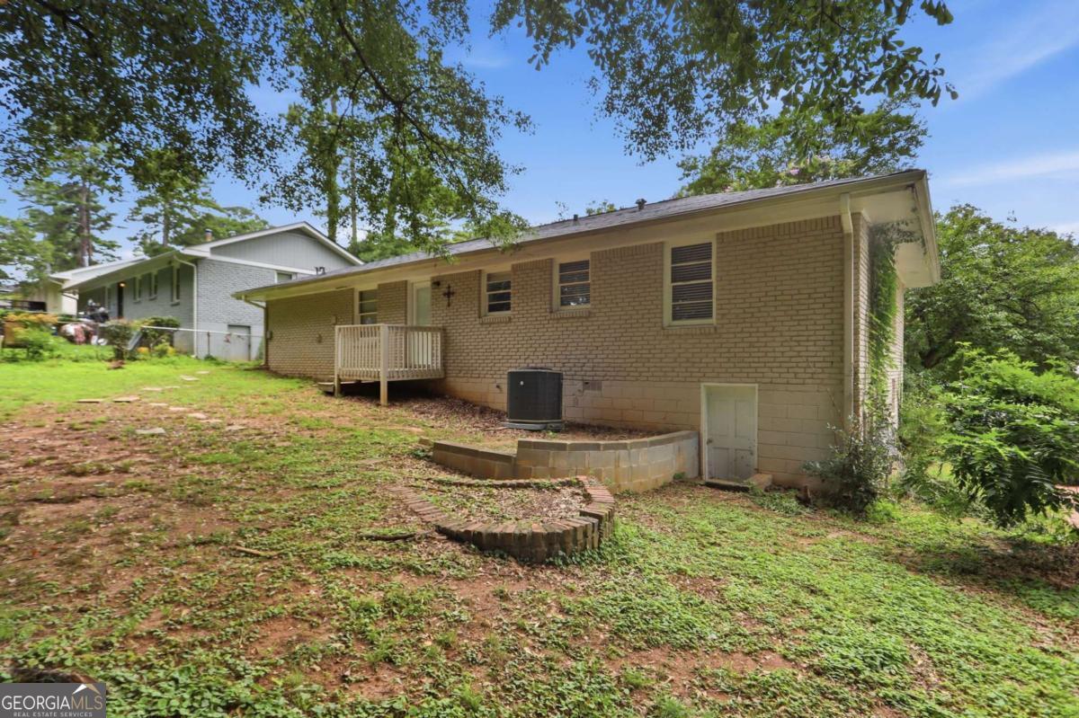1068 Longshore Drive Property Photo 22