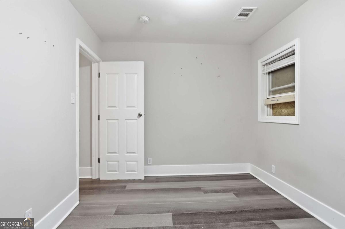 3456 Glensford Drive Property Photo 15