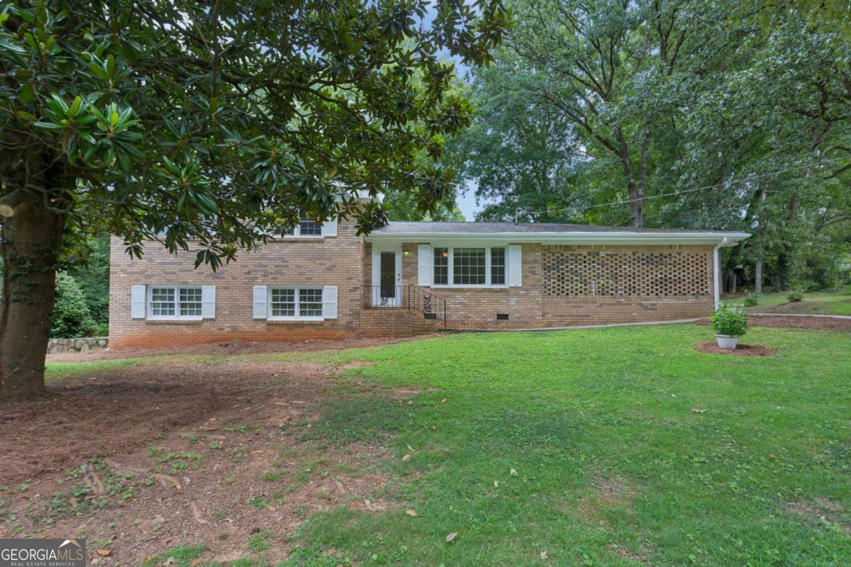 4165 Westview Street Property Photo 12