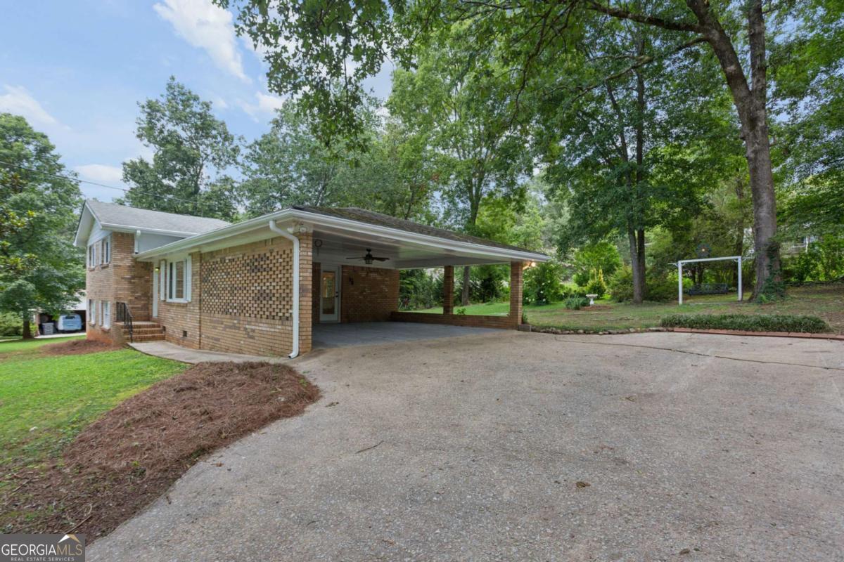 4165 Westview Street Property Photo 16