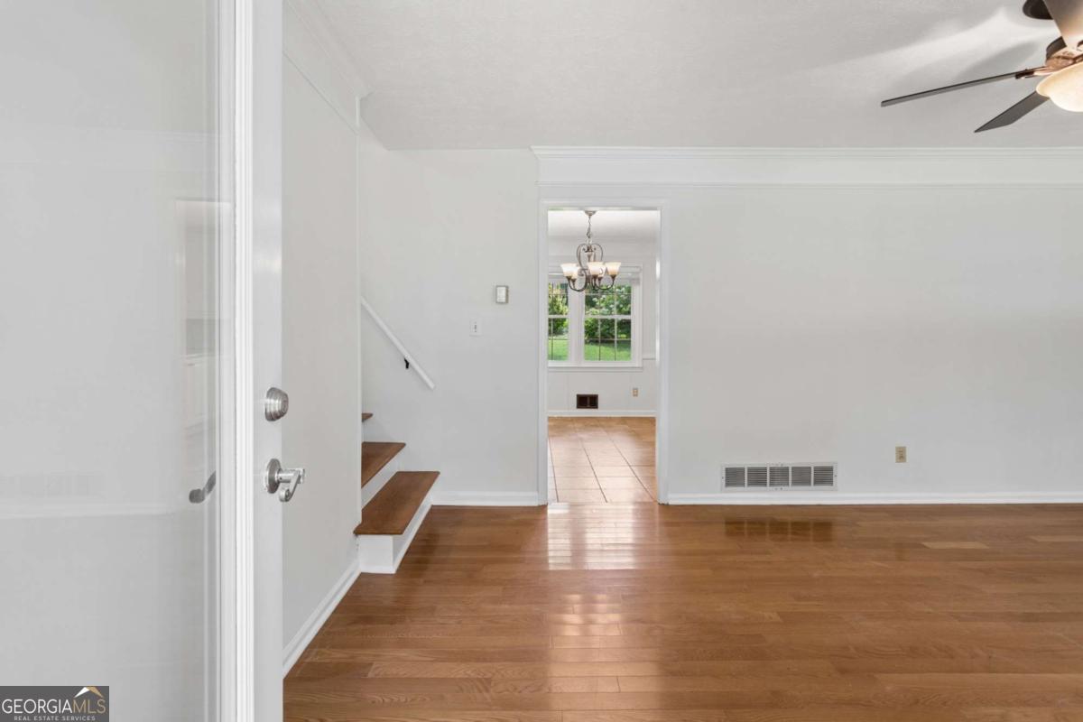 4165 Westview Street Property Photo 25