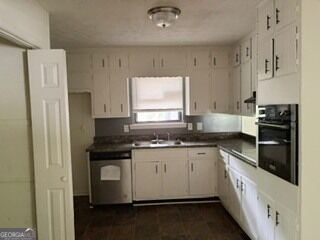 4395 Glade Road Property Photo 10