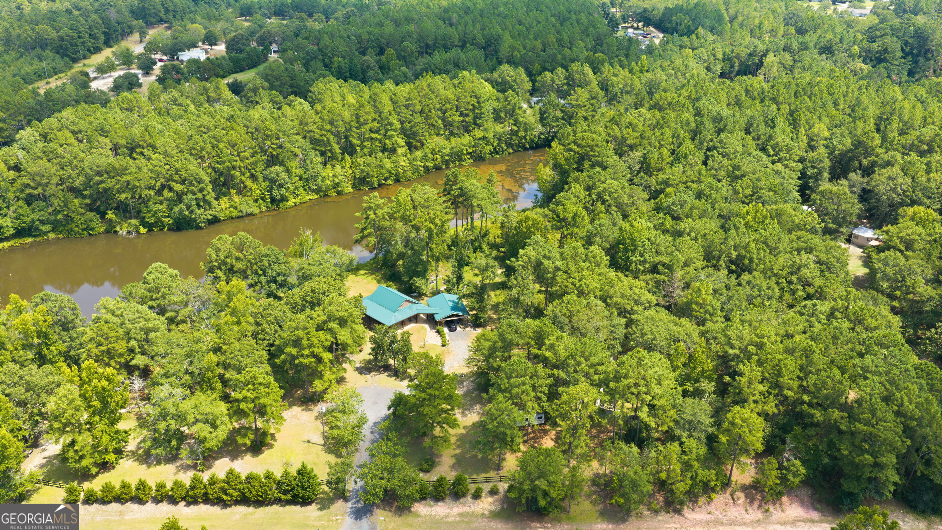 123 Anchor Point Property Photo 2