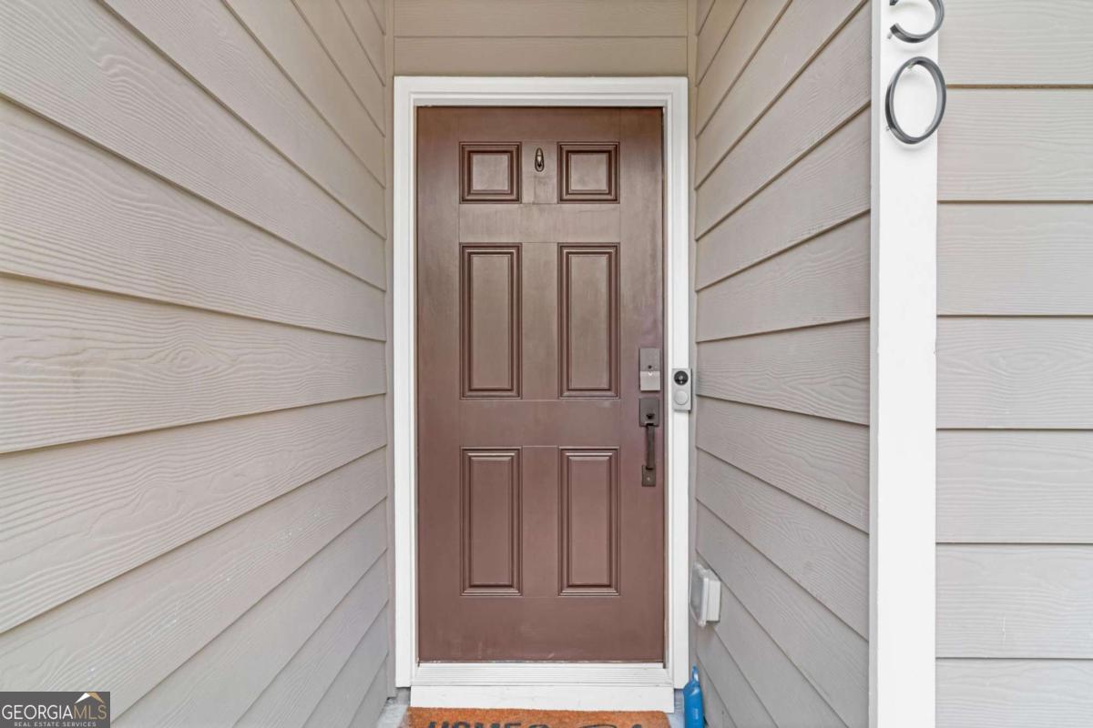 850 Ash Street Property Photo 2