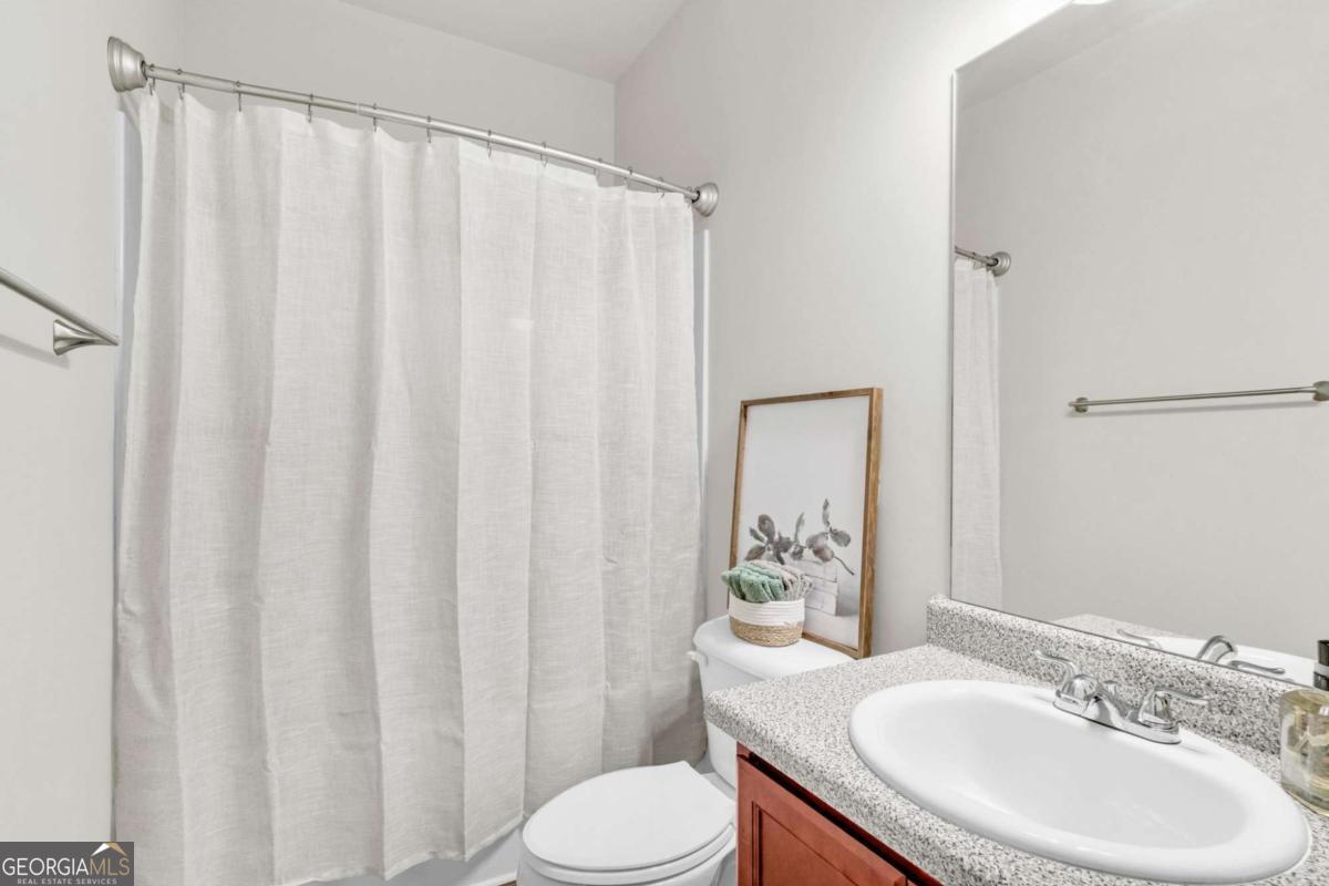 850 Ash Street Property Photo 29