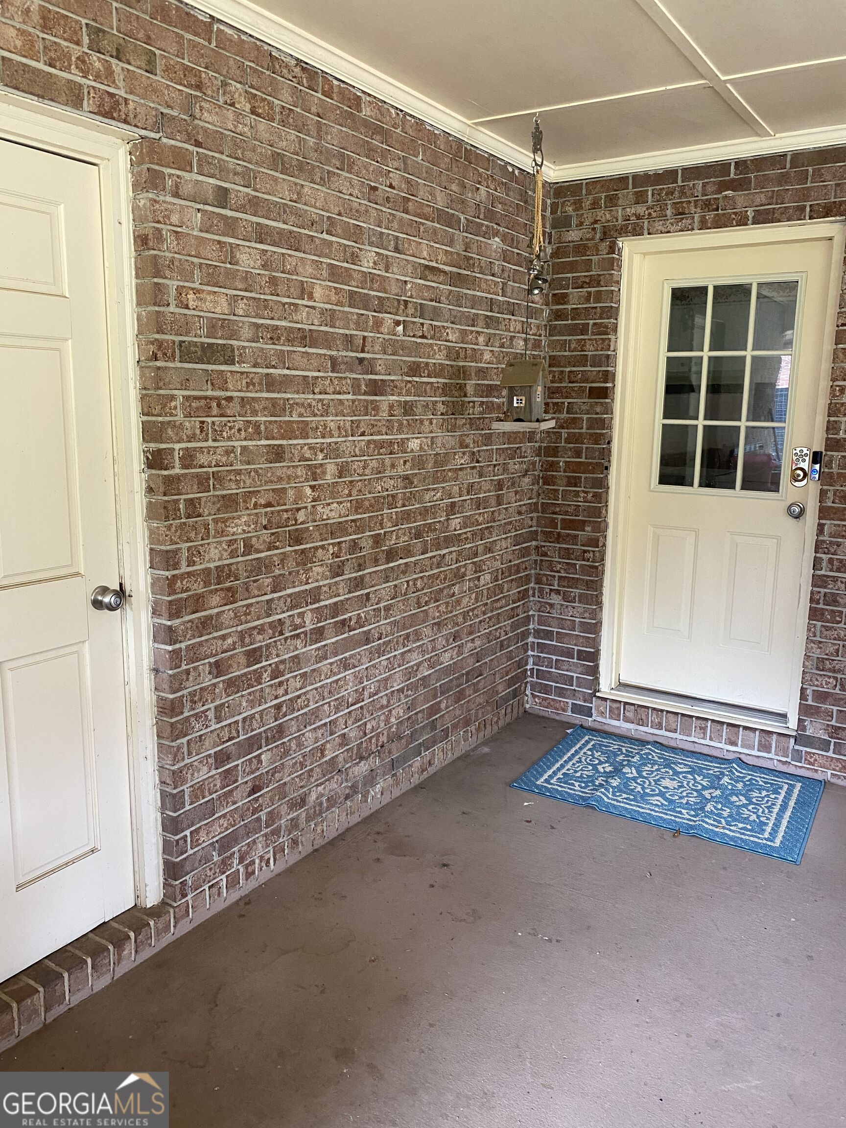 503 Brookdale Drive Property Photo 2