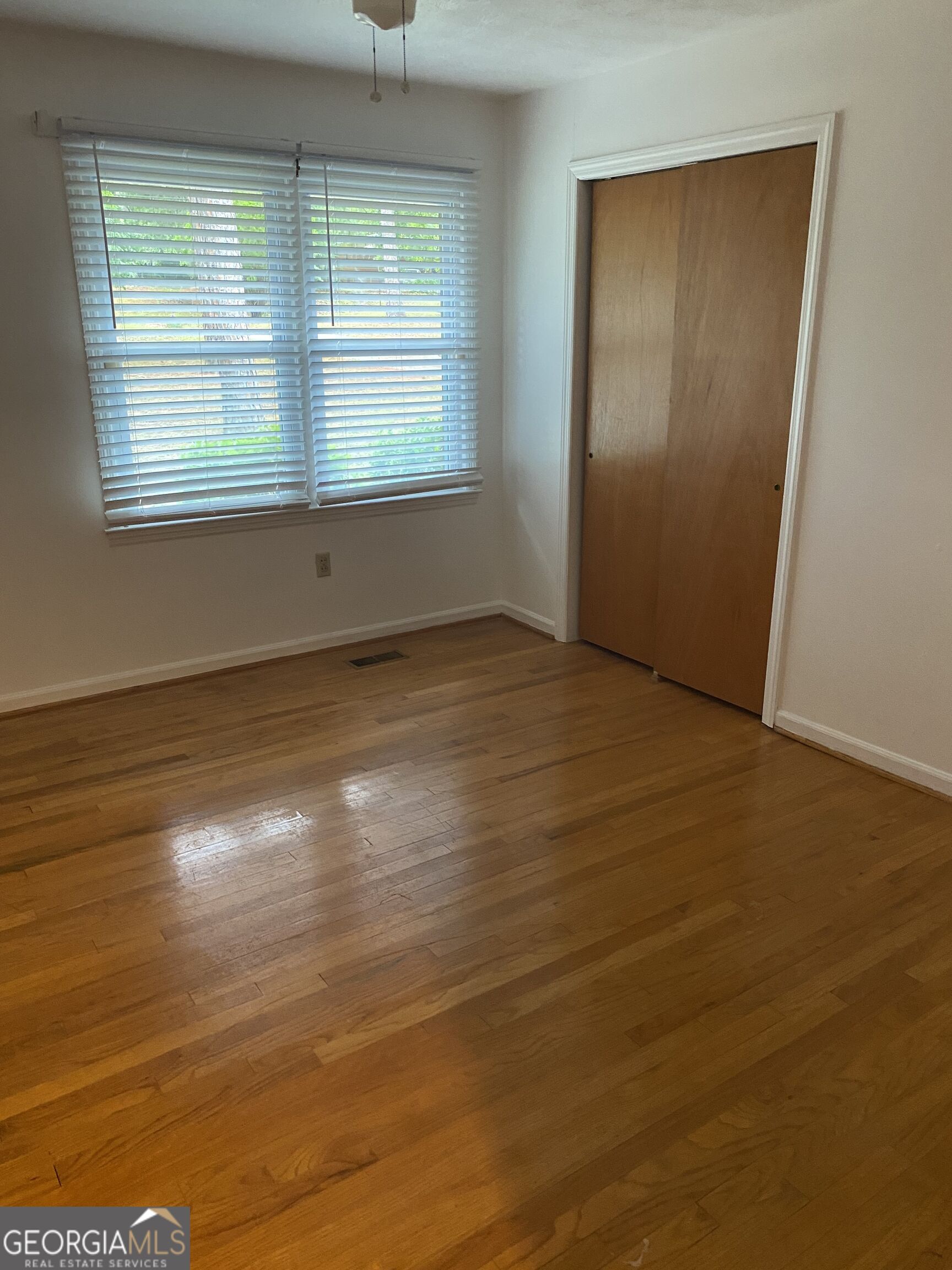 503 Brookdale Drive Property Photo 7