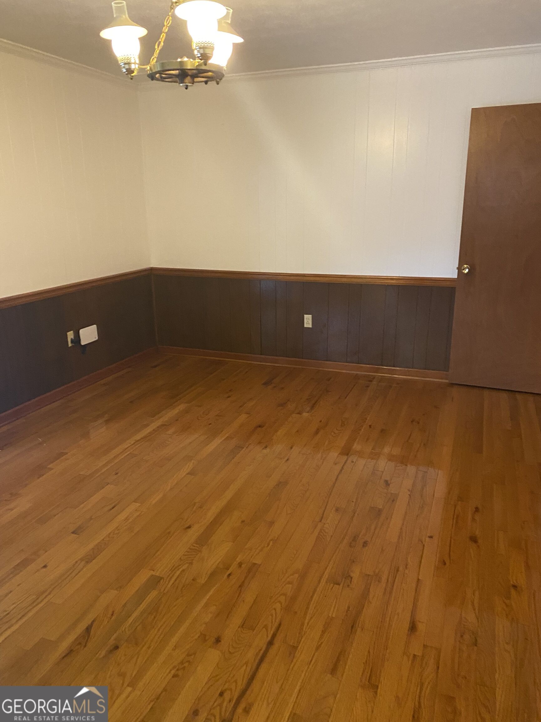 503 Brookdale Drive Property Photo 15