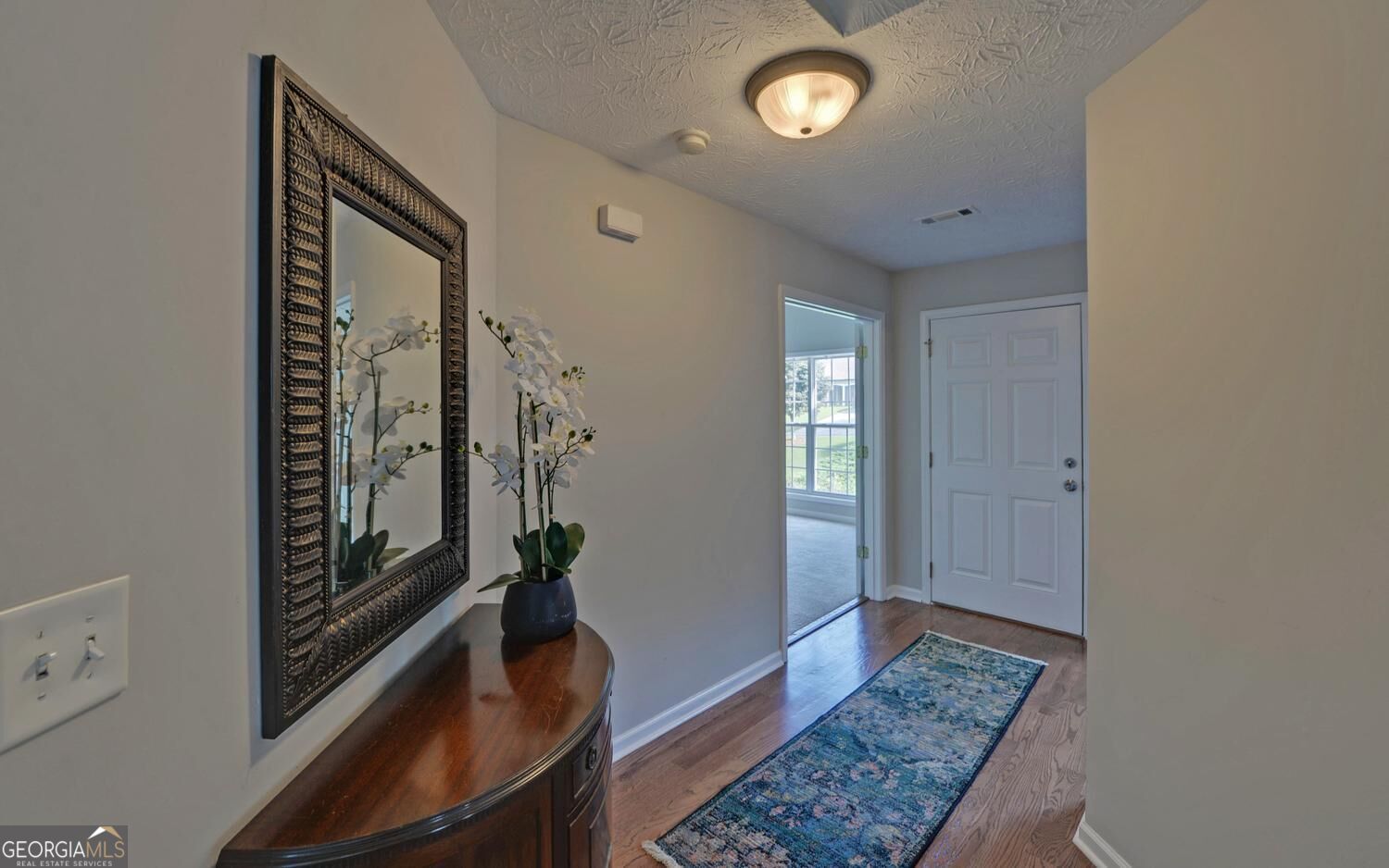 94 Bent Ridge Drive S Property Photo 3