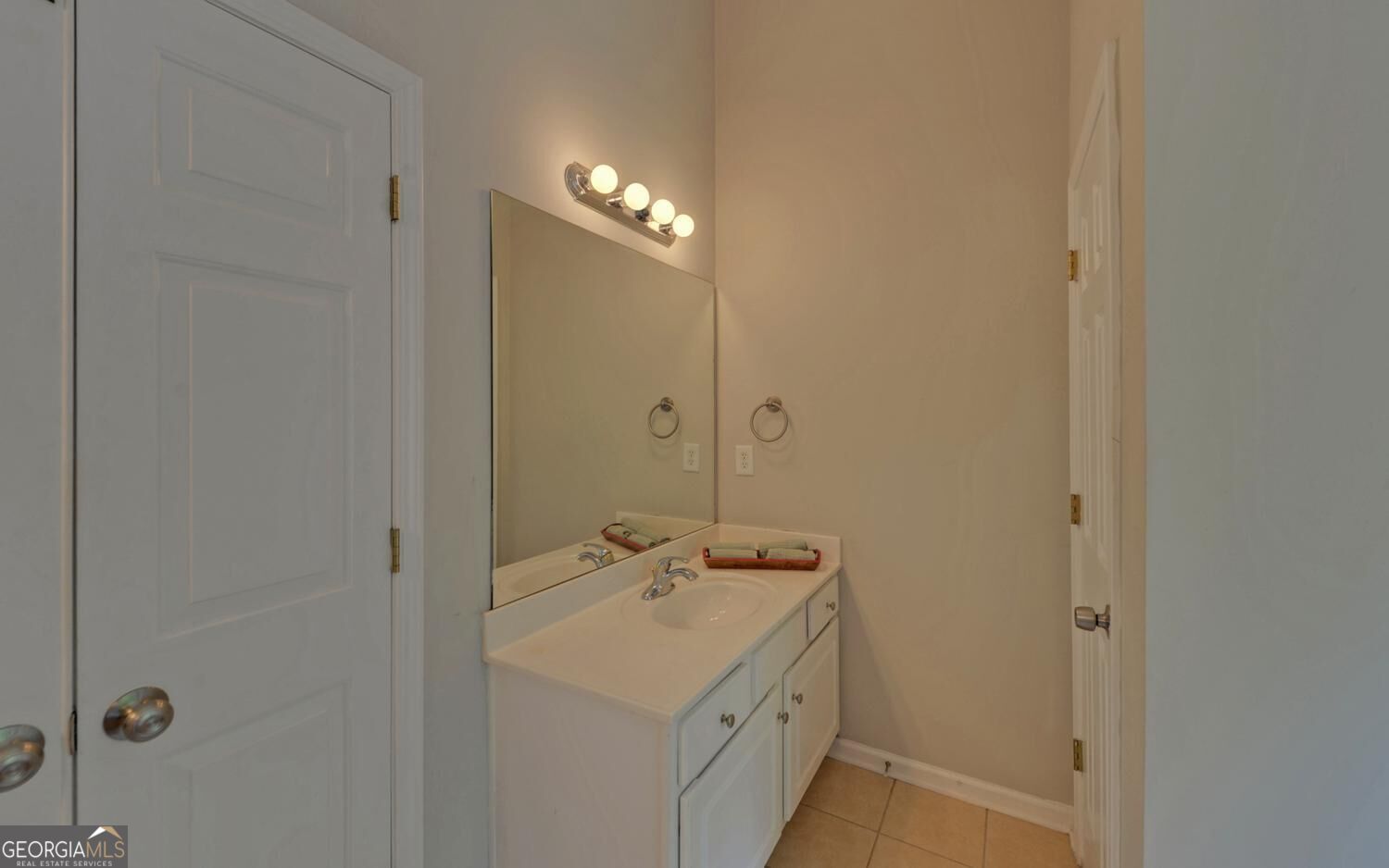 94 Bent Ridge Drive S Property Photo 20