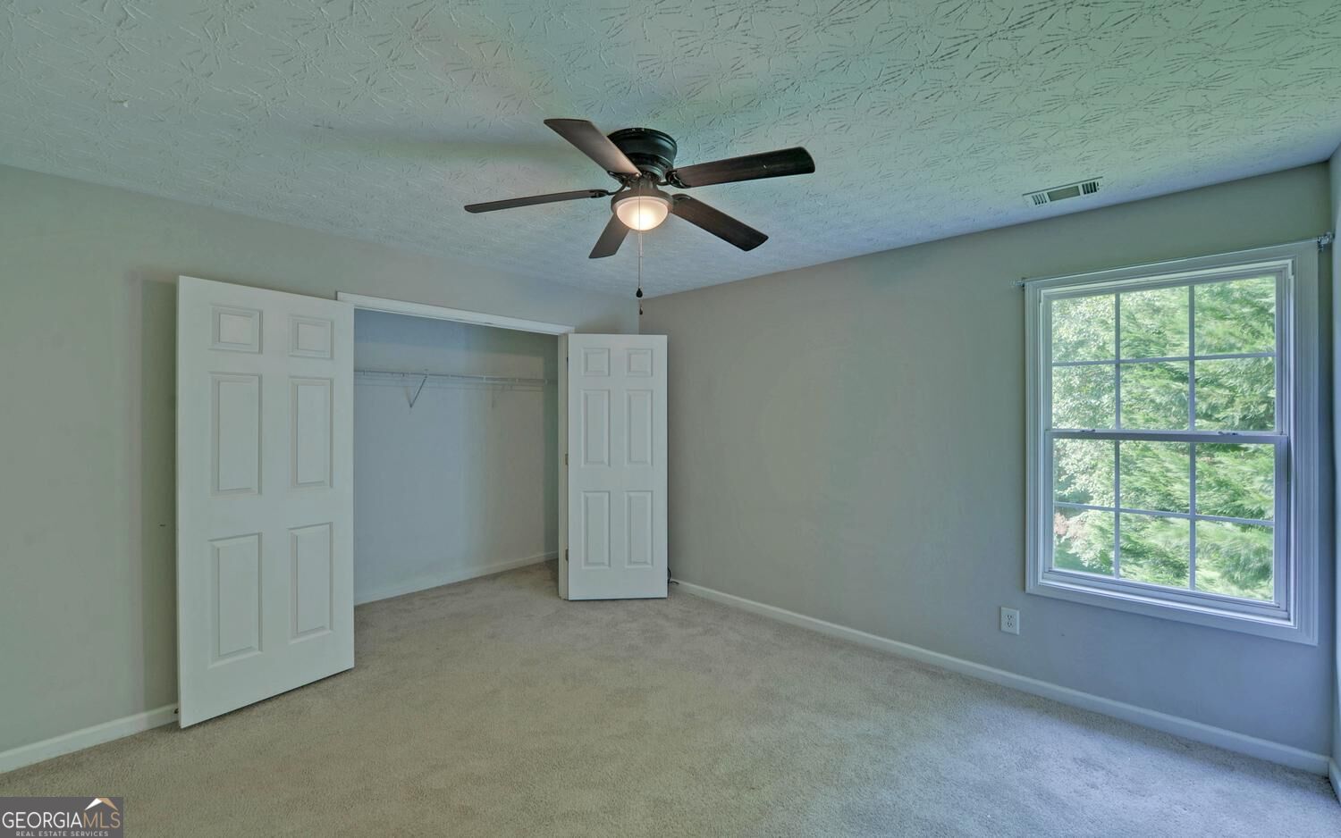 94 Bent Ridge Drive S Property Photo 25