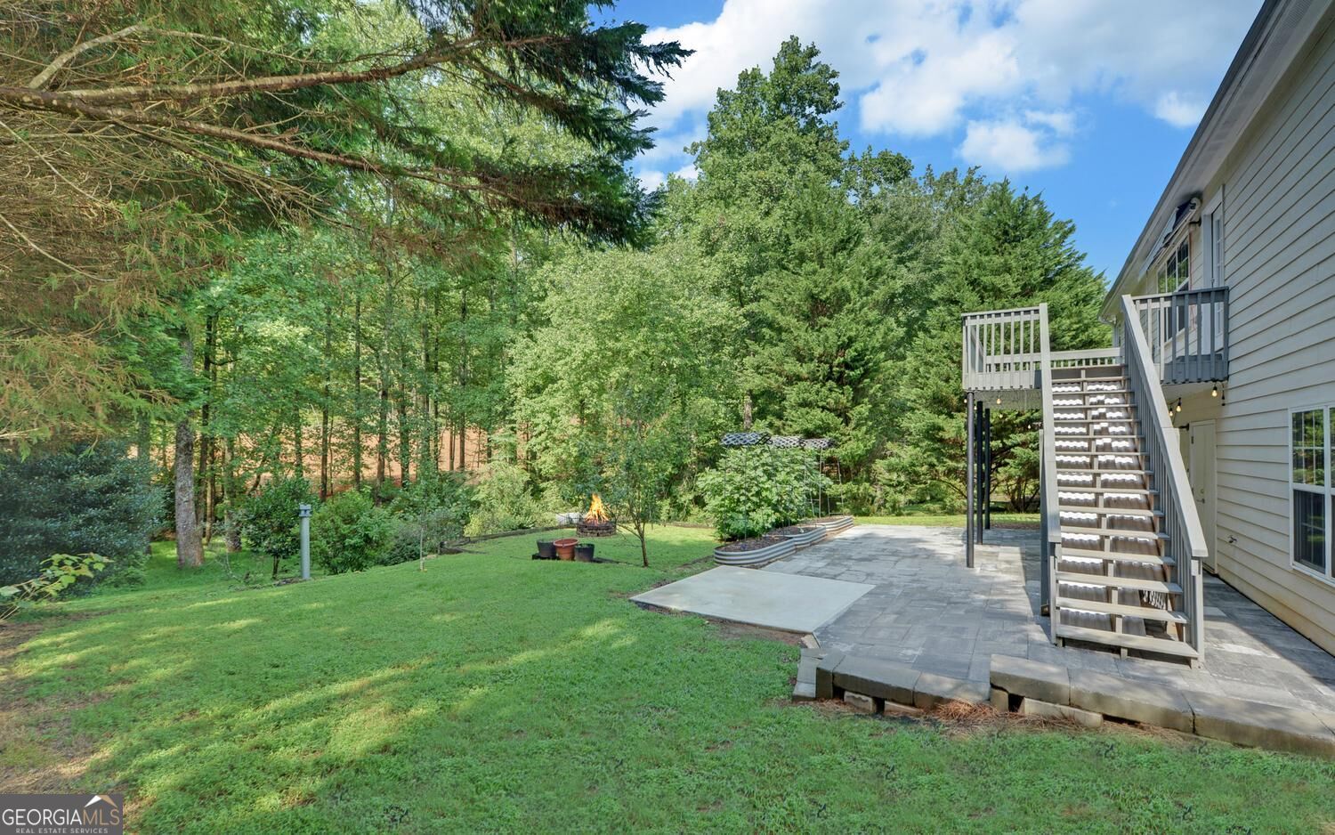 94 Bent Ridge Drive S Property Photo 45