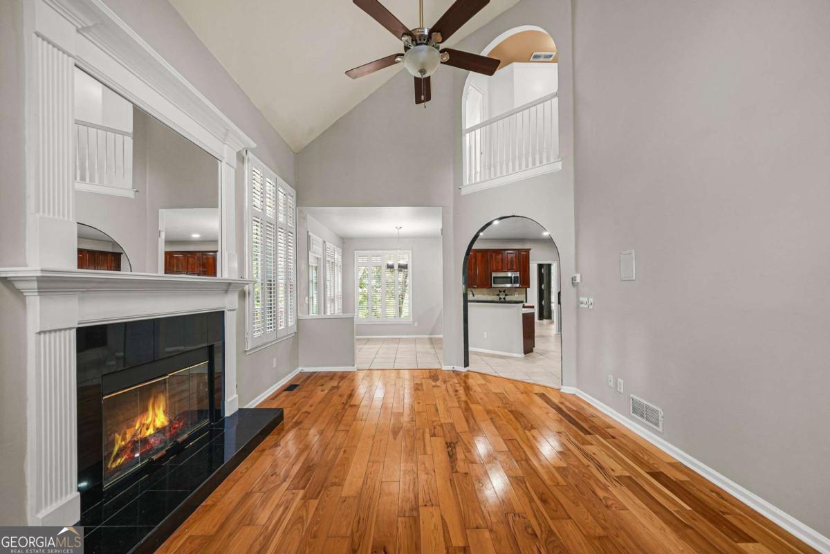 1014 Deer Hollow Drive Property Photo 13