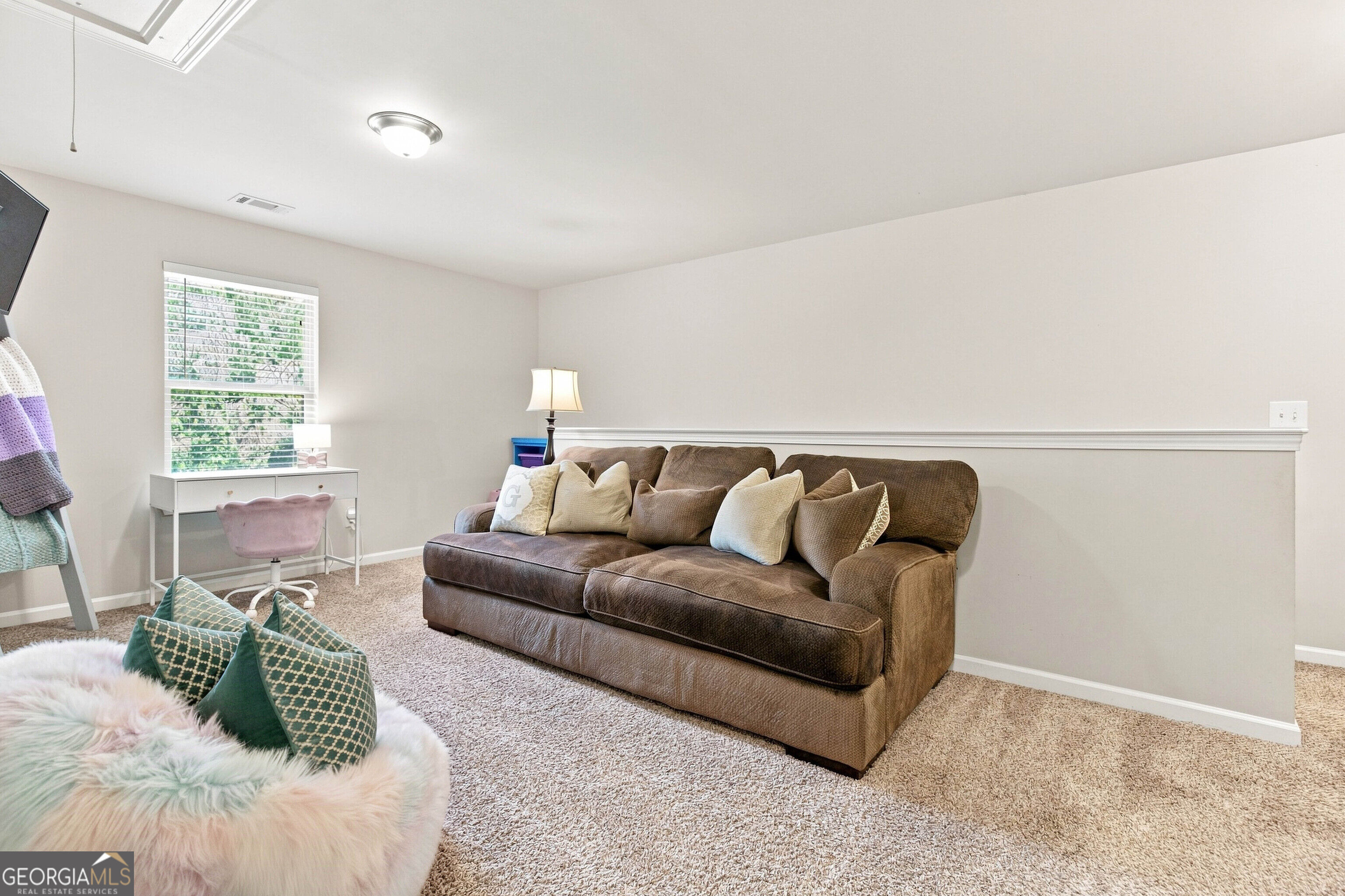 641 Jefferson Boulevard Property Photo 34