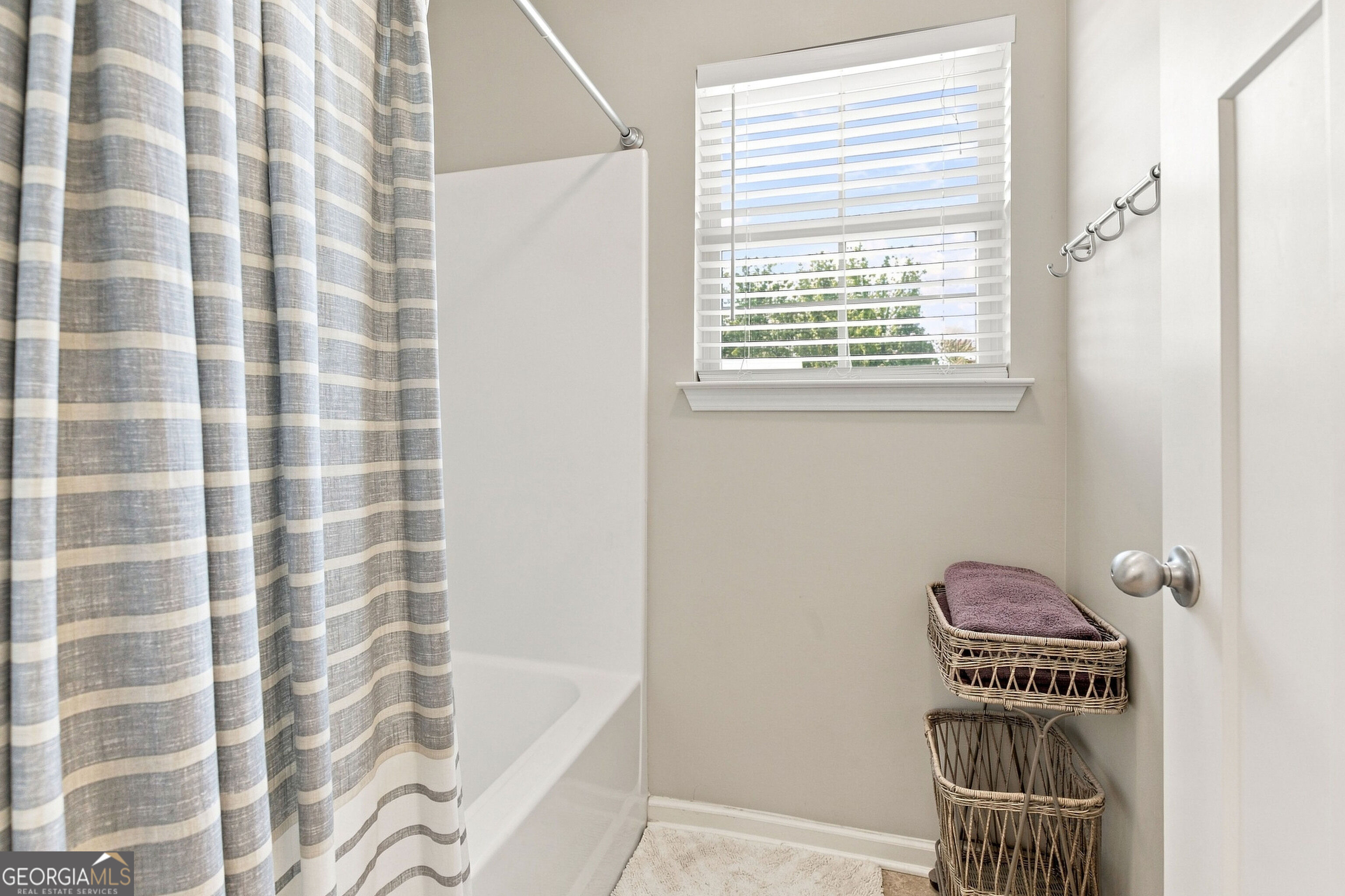 641 Jefferson Boulevard Property Photo 37