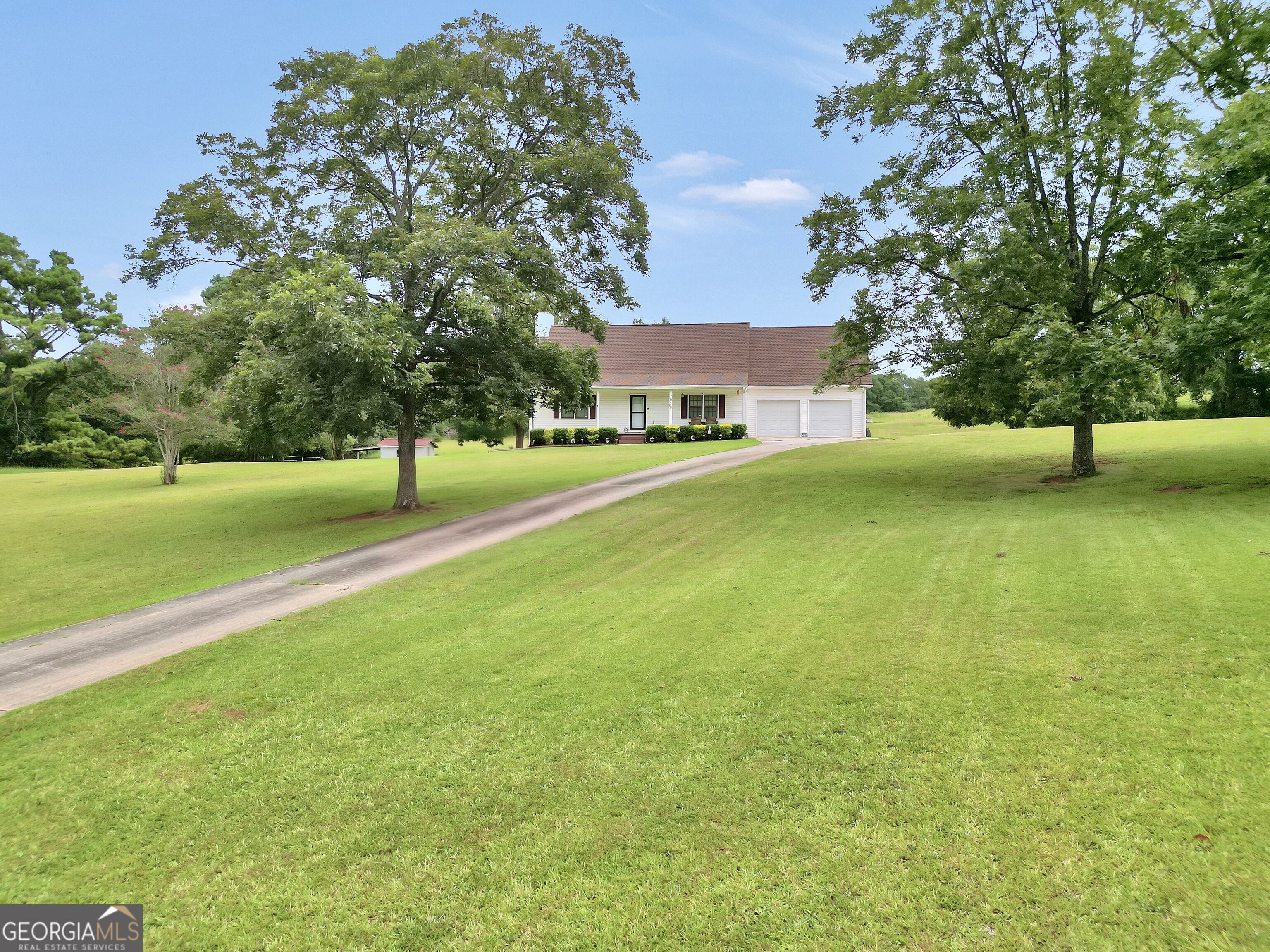 2050 N Mcdonough Road Property Photo 5