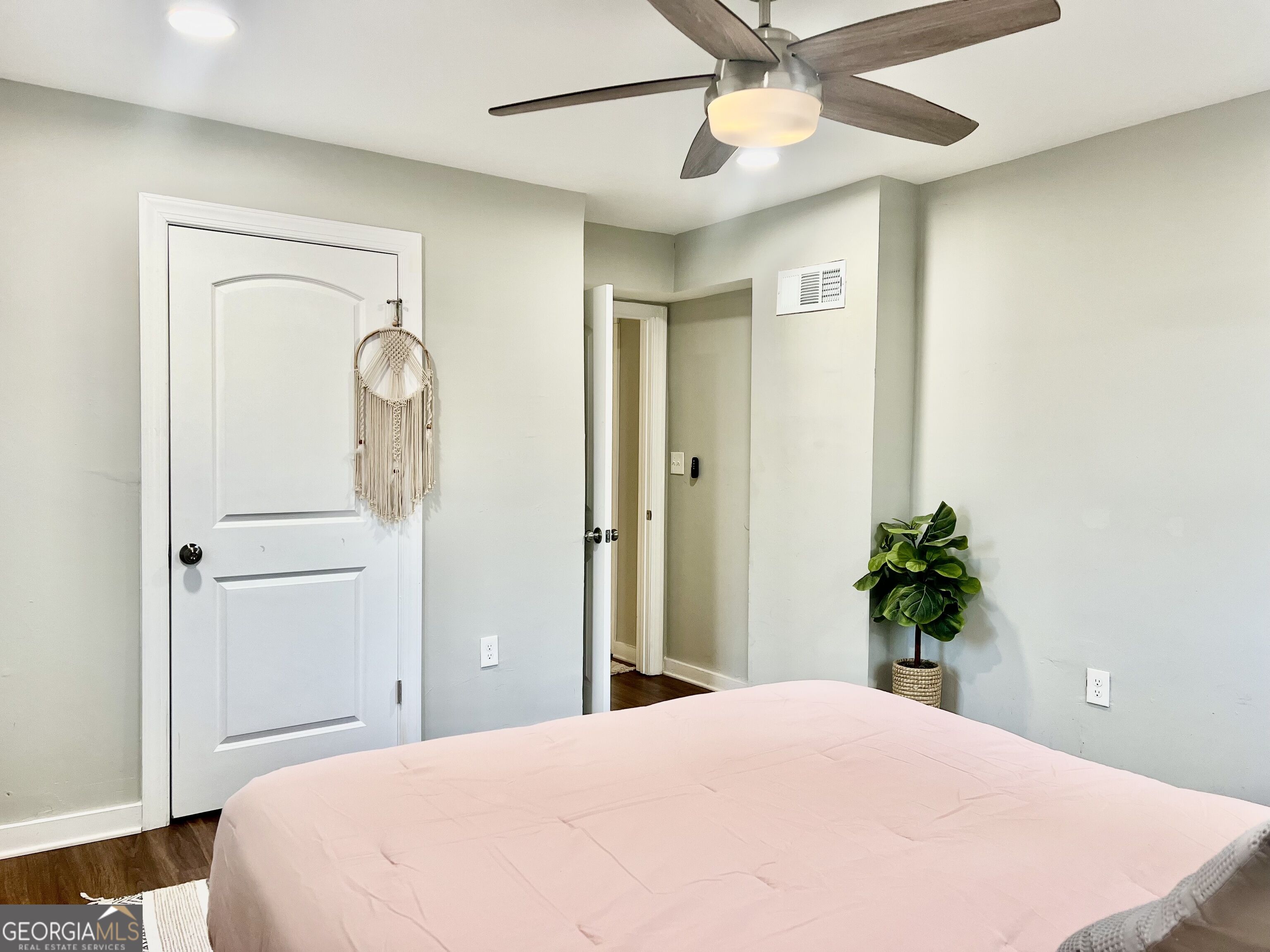 1165 Eggleston Street Sw # 4 Property Photo 13
