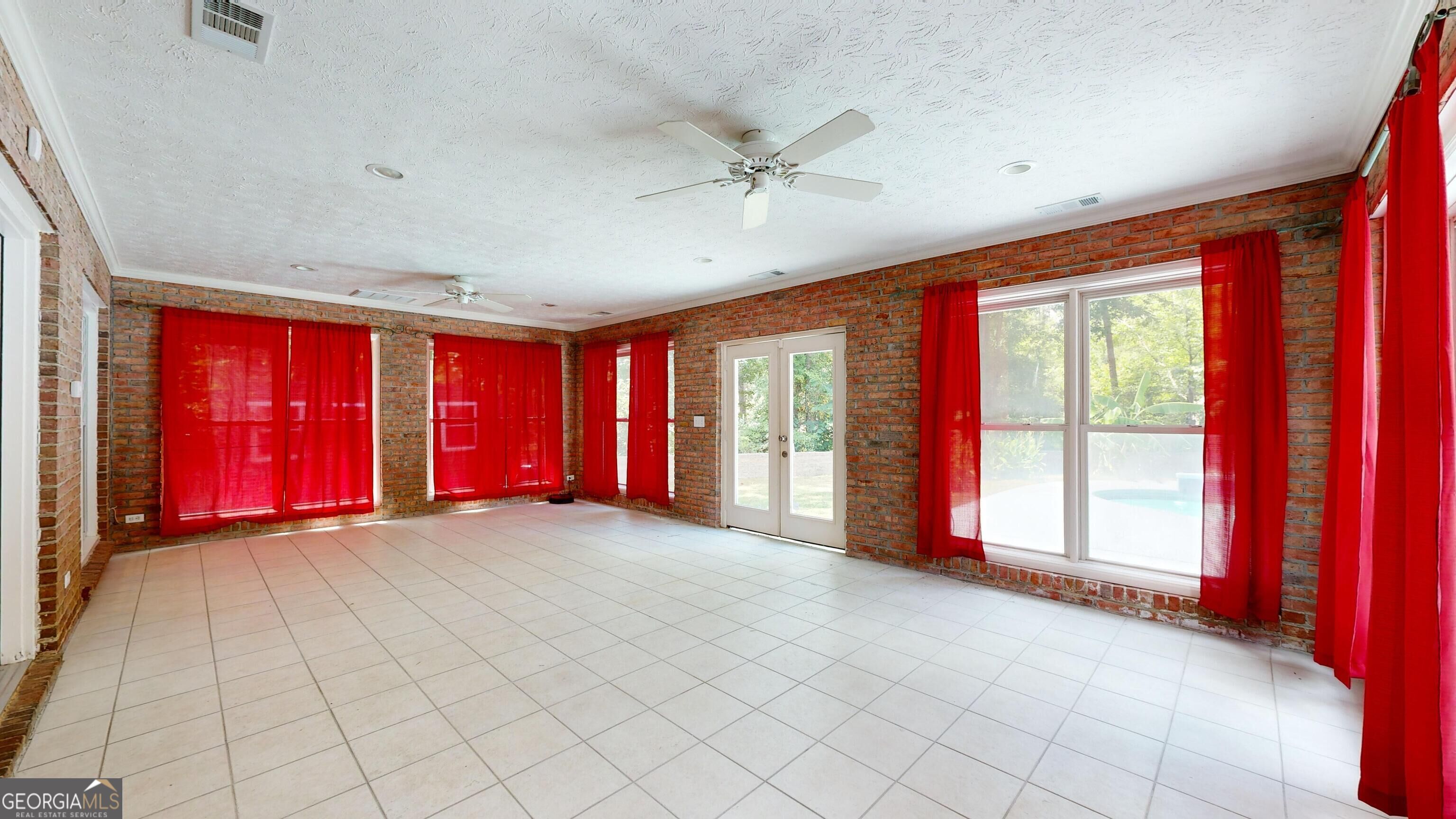 1531 Dartmouth Court Property Photo 17