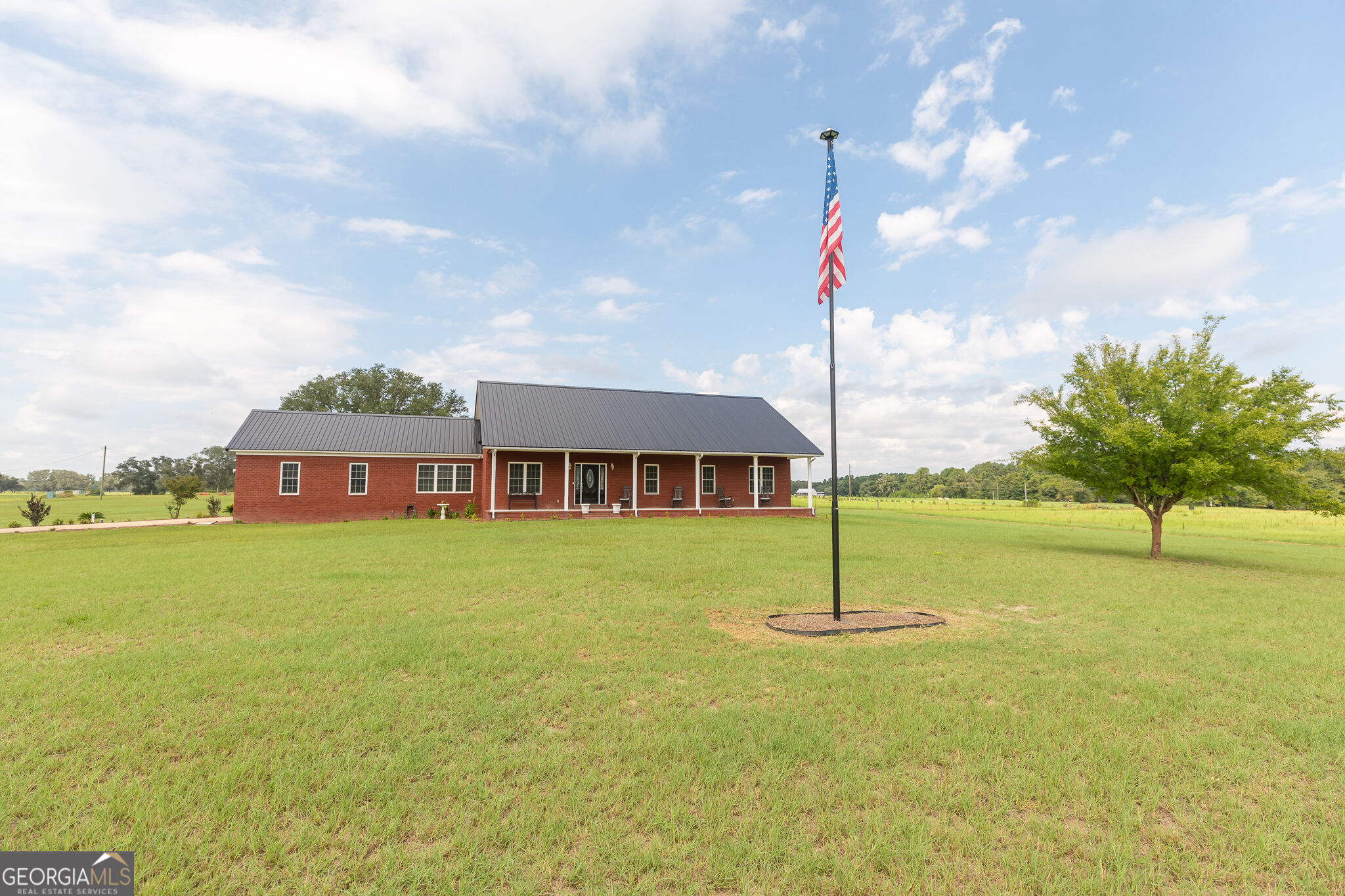 1948 Us Highway 280 W Property Photo 2