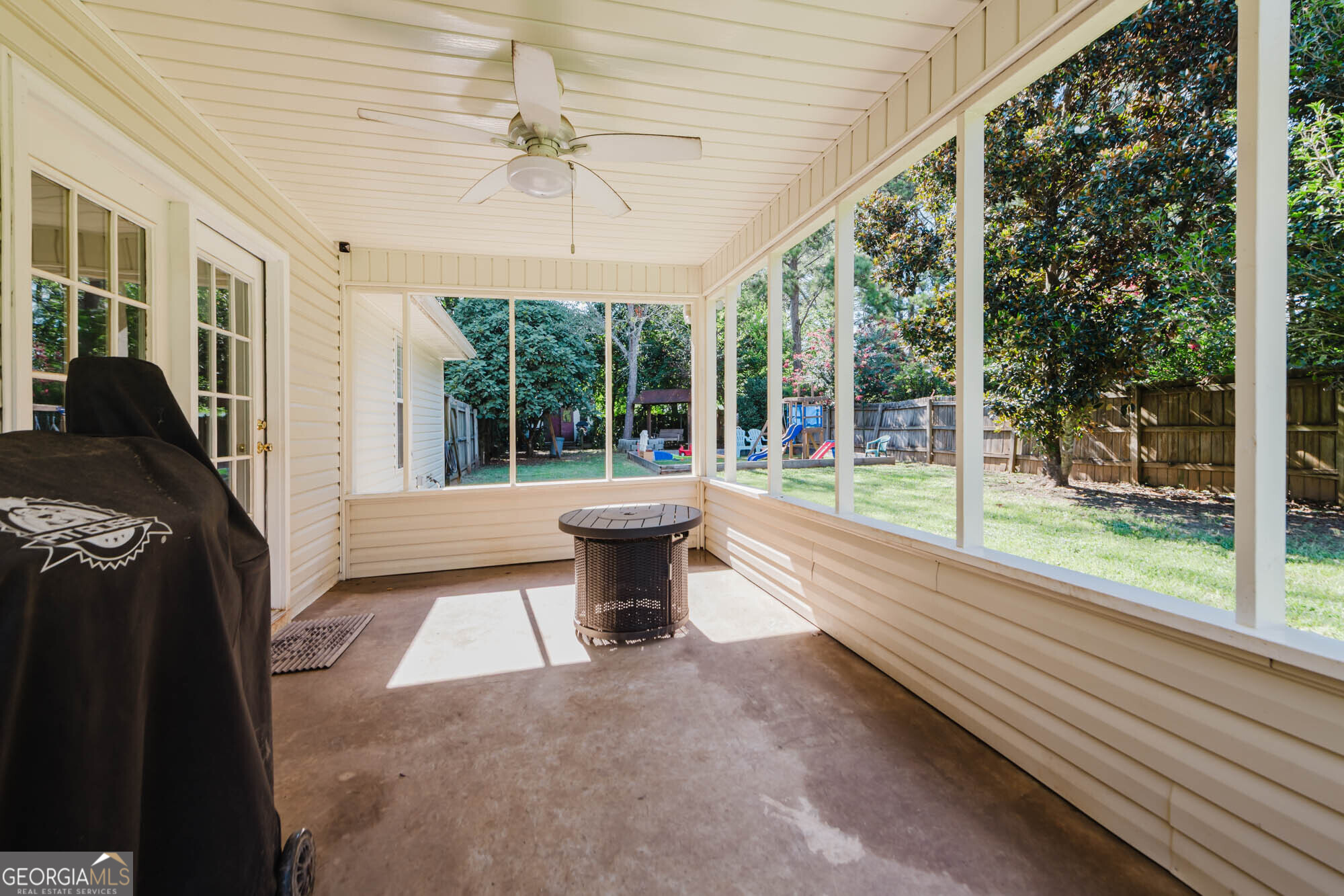 232 Sheffield Way Property Photo 15