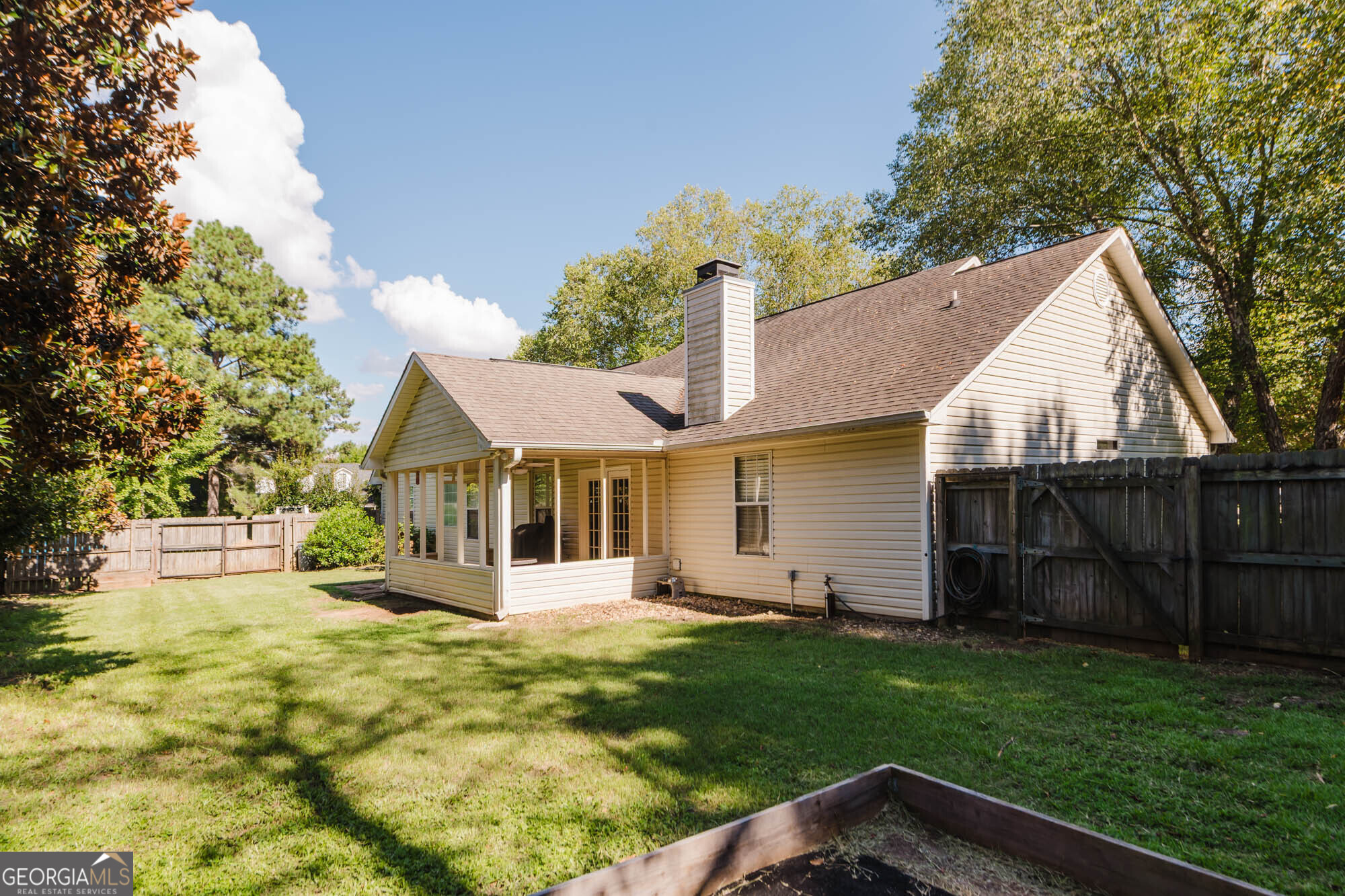 232 Sheffield Way Property Photo 19
