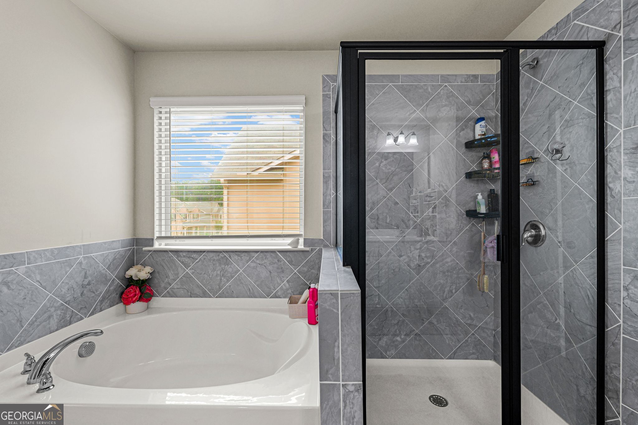 3748 Southfield Court Property Photo 14