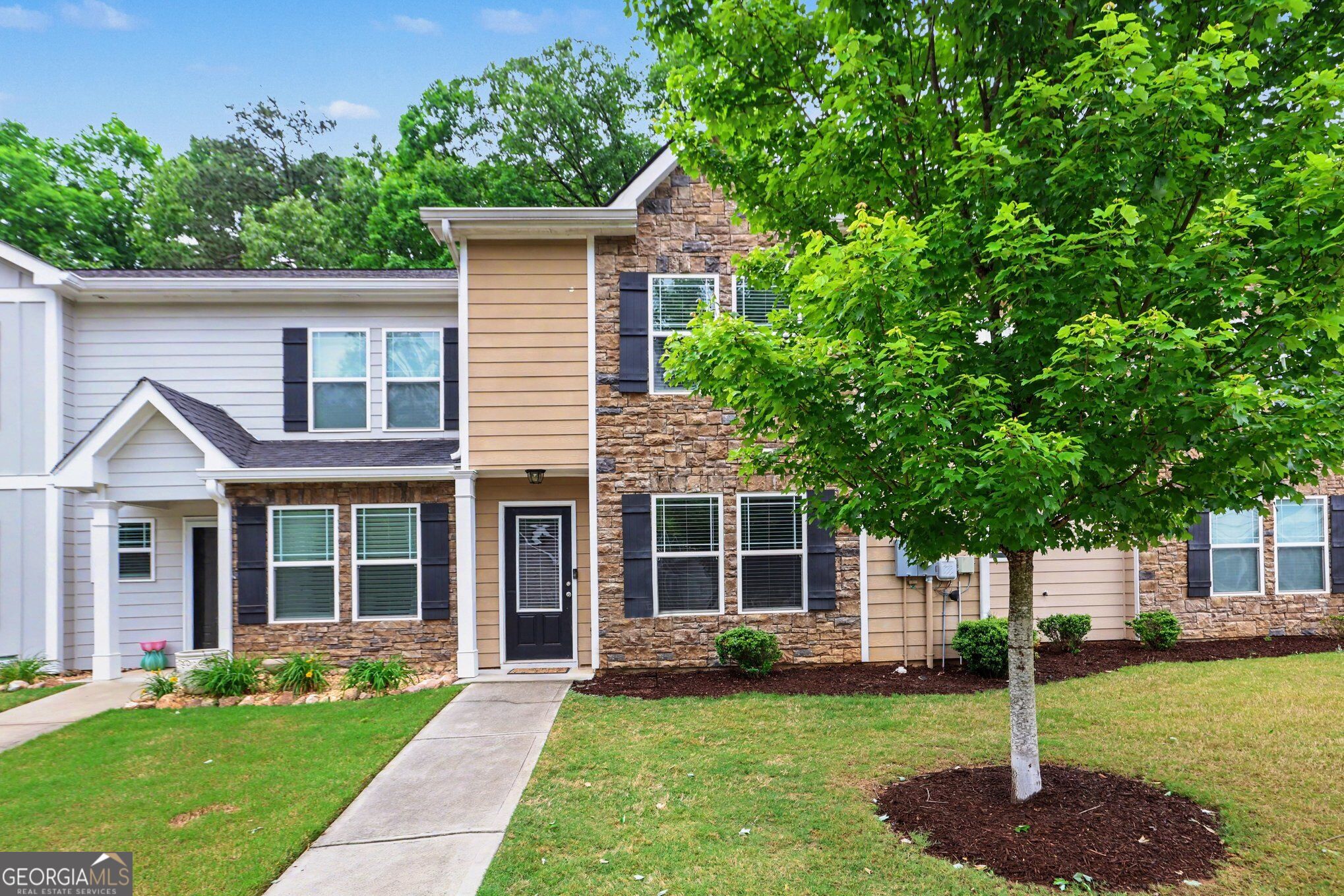 5960 Garden Circle Property Photo 1