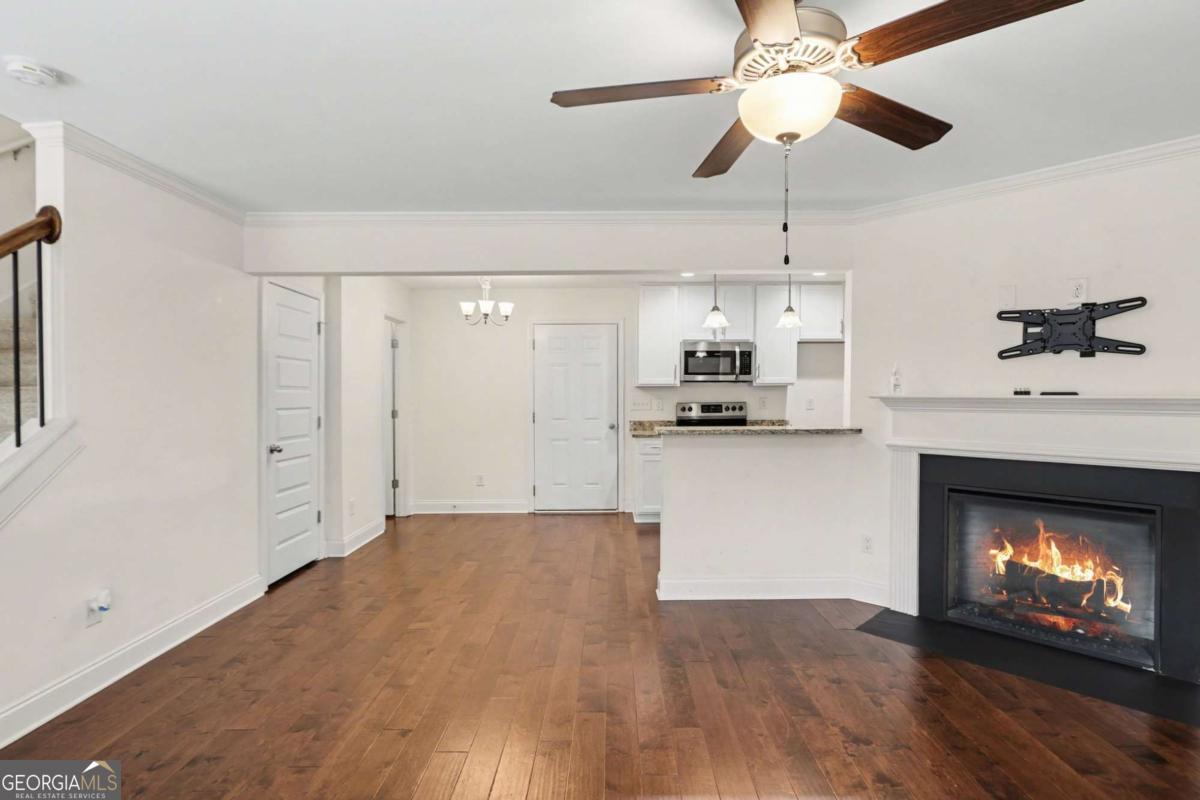 5960 Garden Circle Property Photo 4