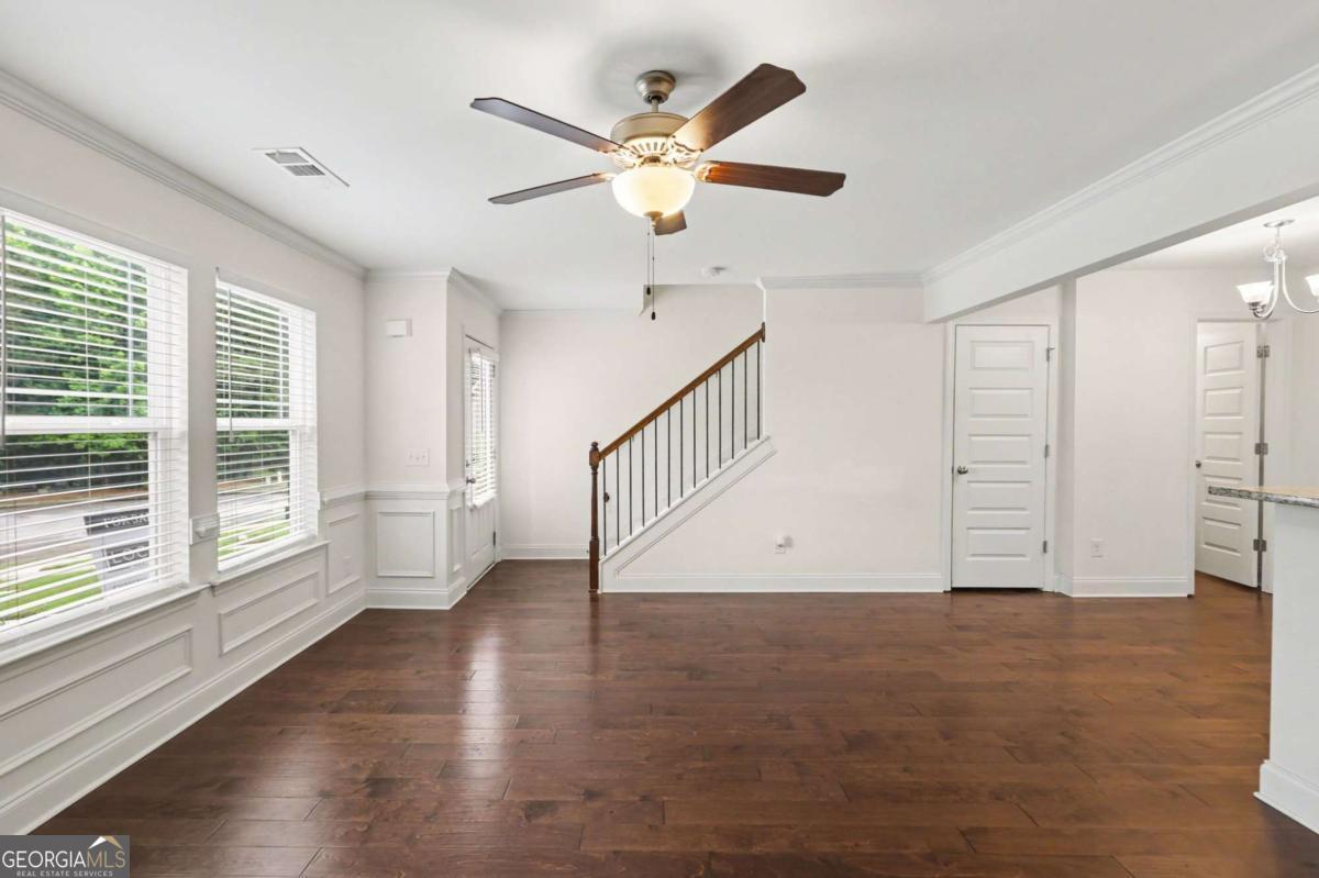 5960 Garden Circle Property Photo 7