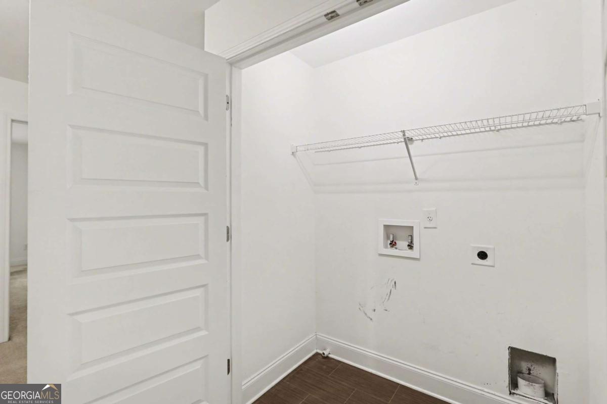 5960 Garden Circle Property Photo 14