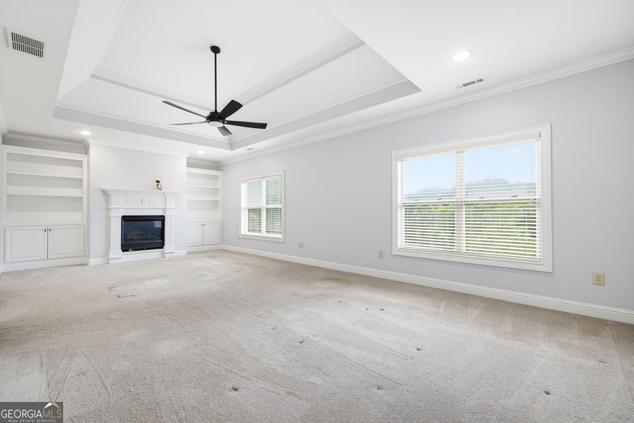 5938 Hogans Way Property Photo 14
