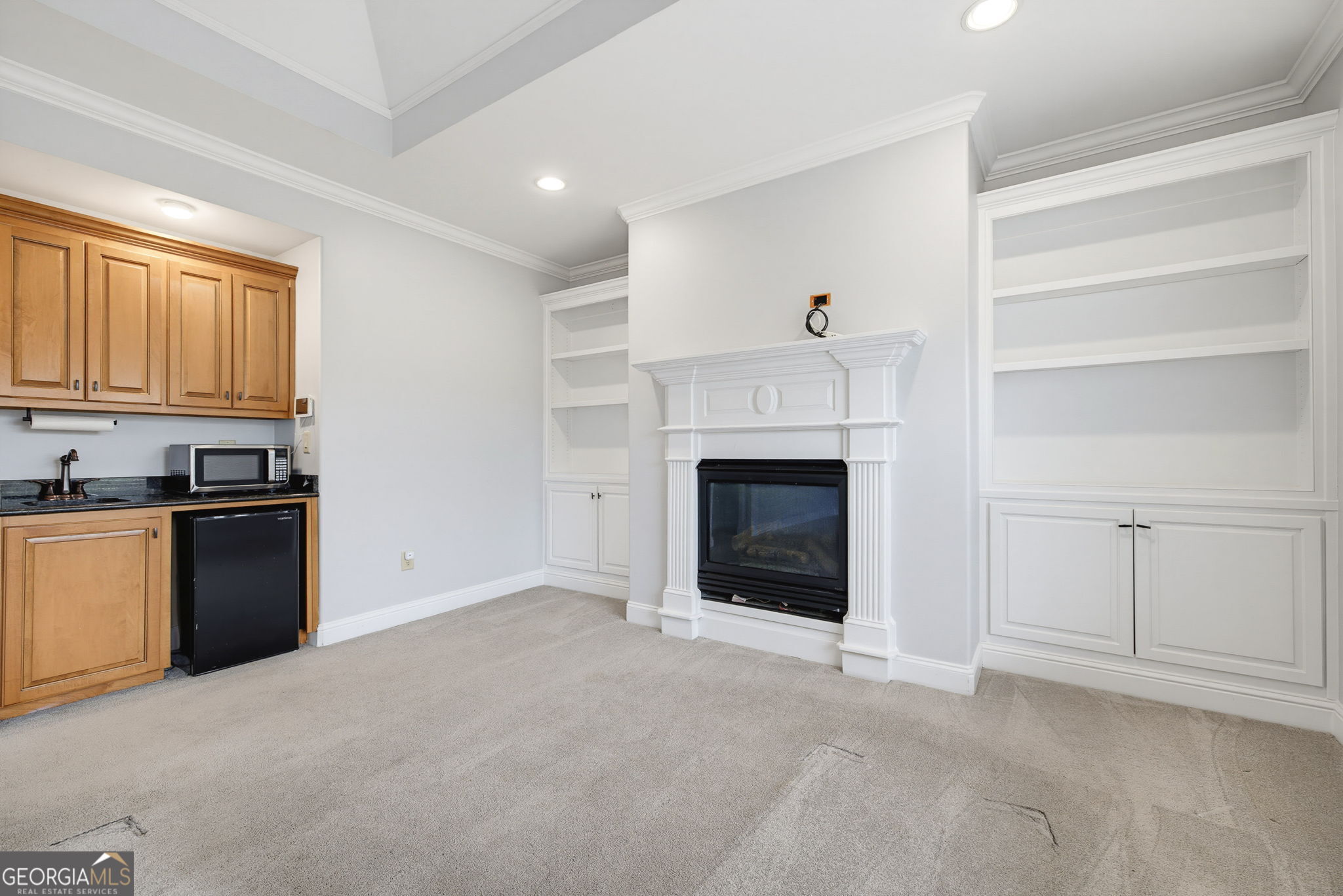 5938 Hogans Way Property Photo 15