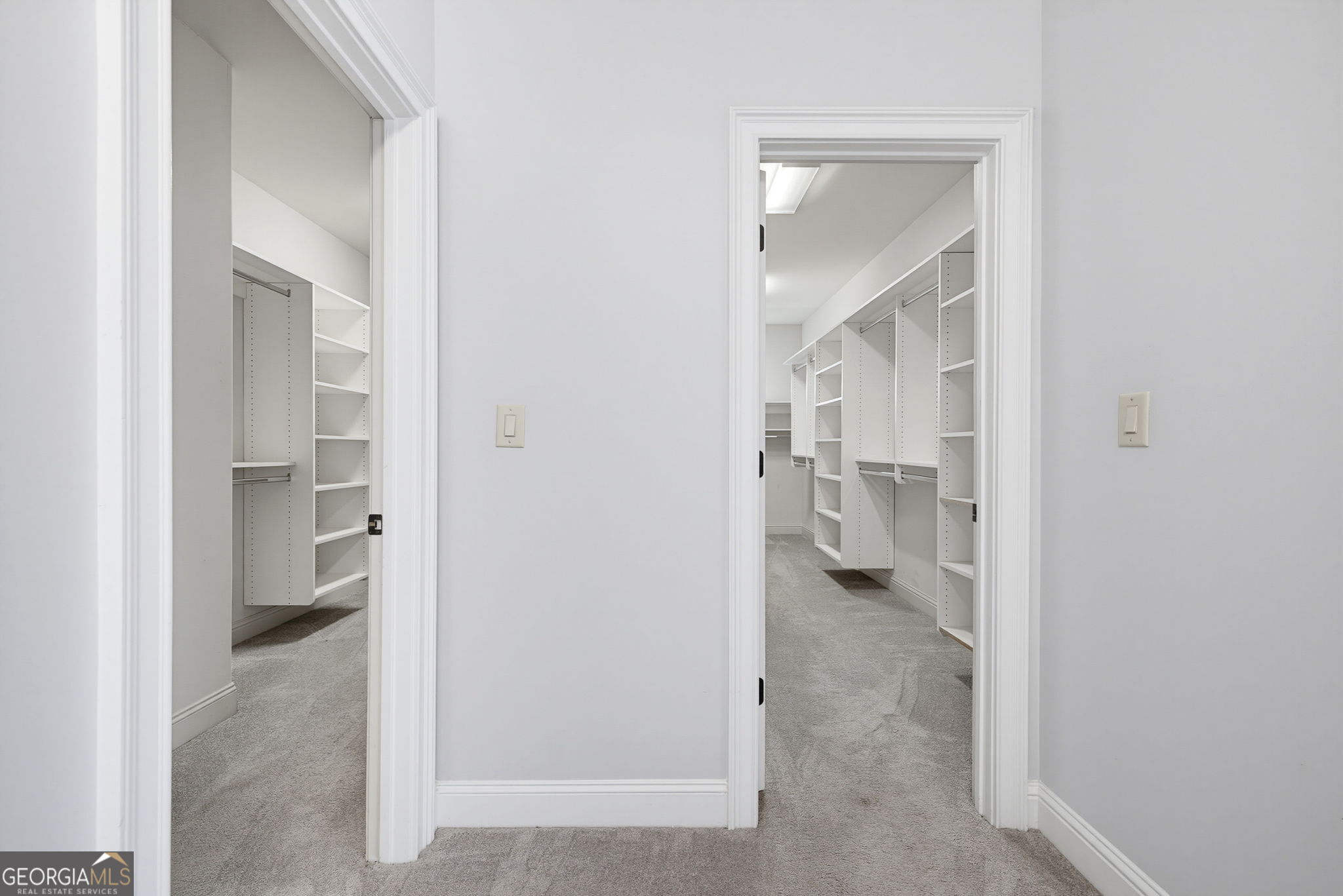 5938 Hogans Way Property Photo 18