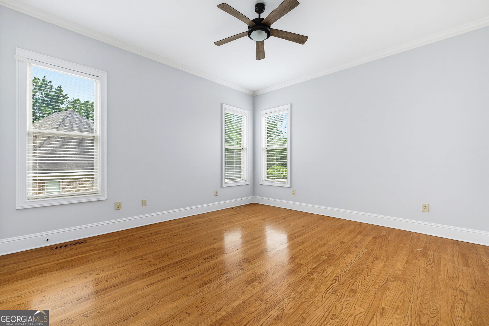 5938 Hogans Way Property Photo 24