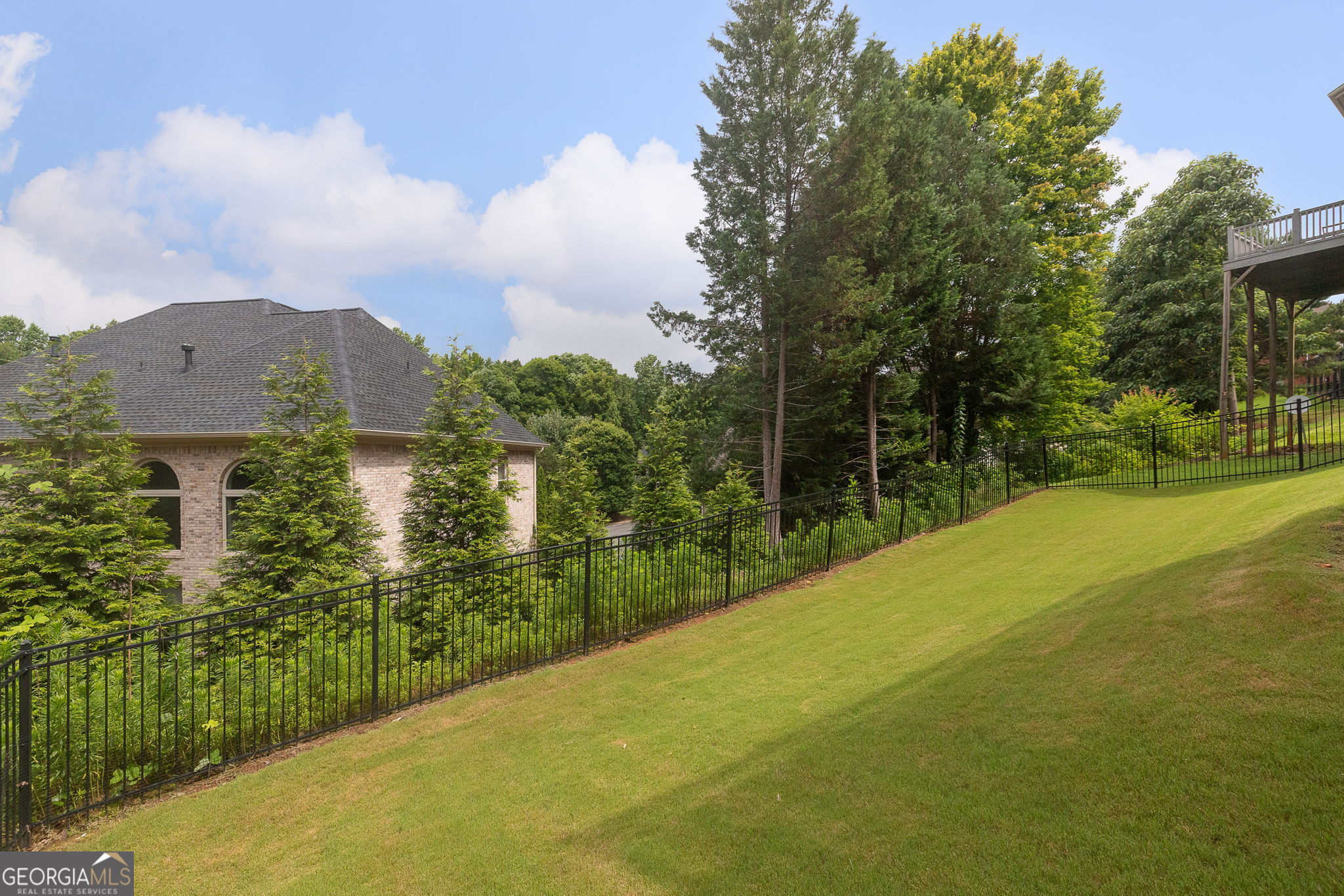 5938 Hogans Way Property Photo 28