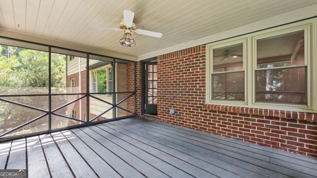 2679 Regency Drive E Property Photo 16