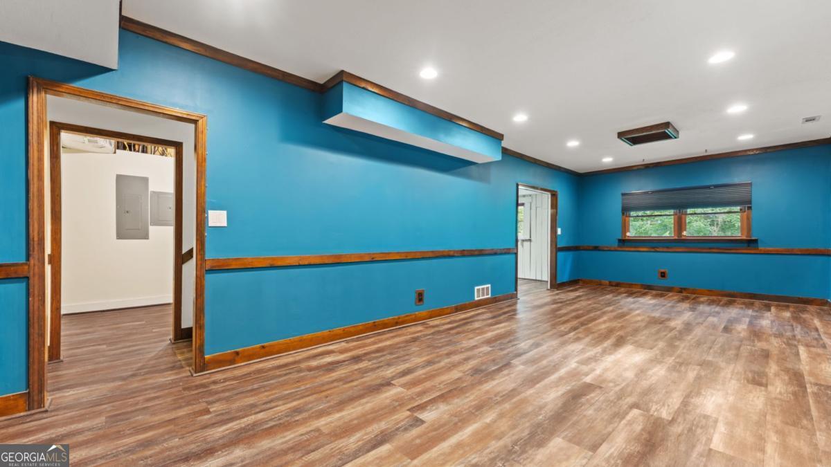 2679 Regency Drive E Property Photo 23