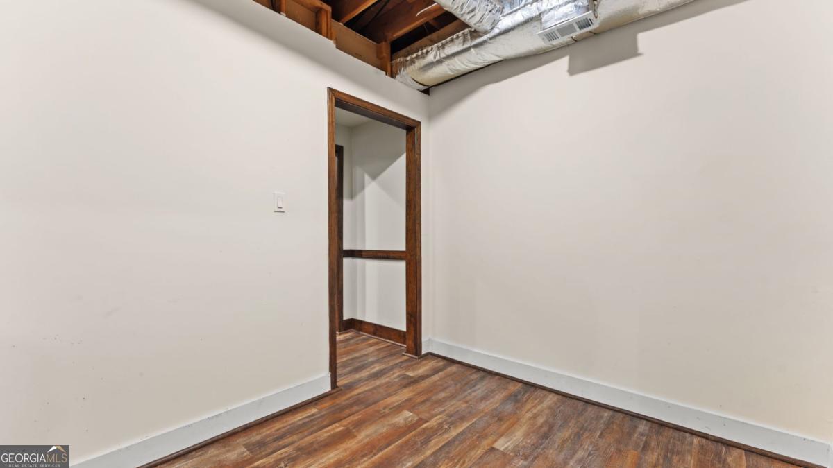 2679 Regency Drive E Property Photo 28
