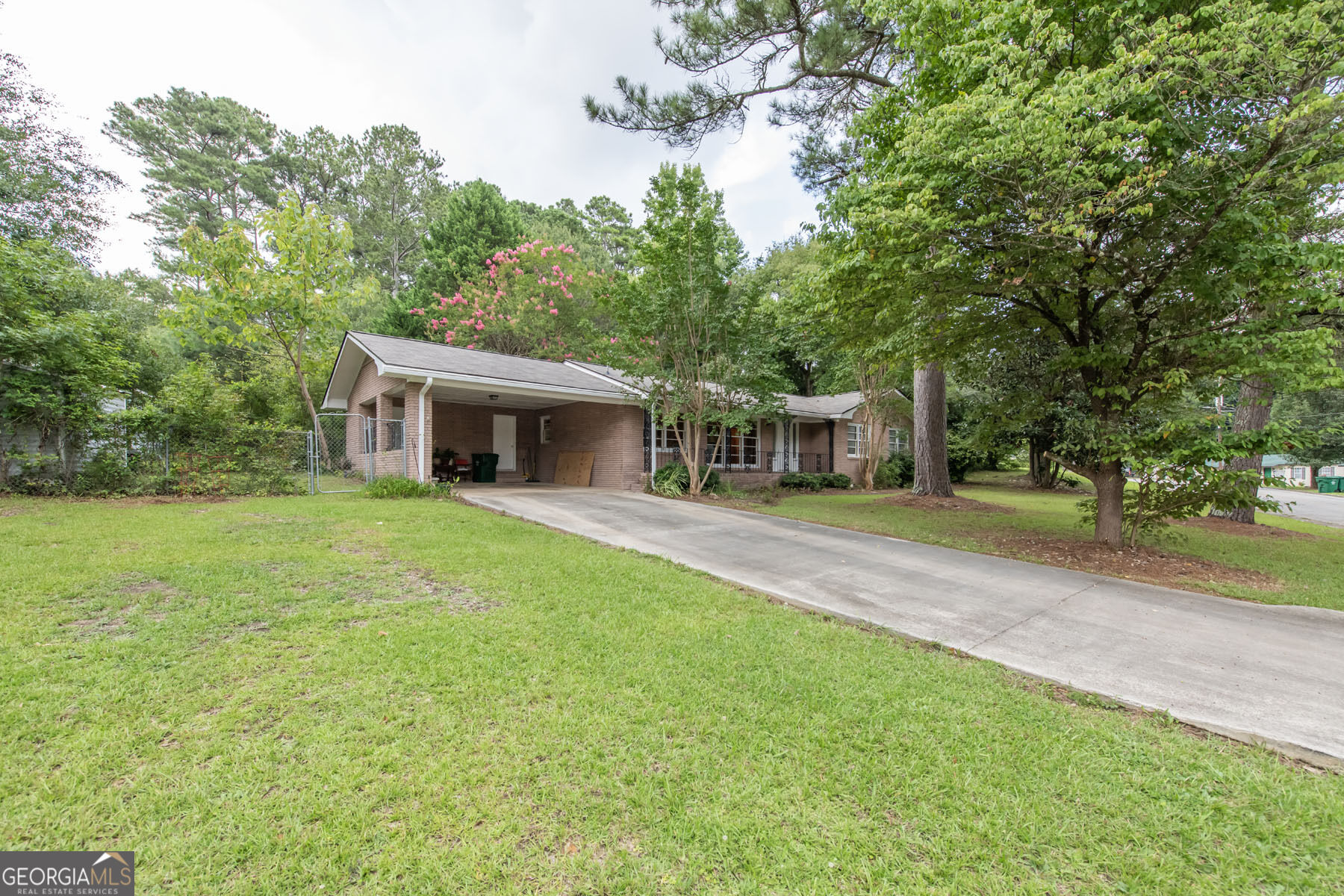 211 Bennett Circle Property Photo 2