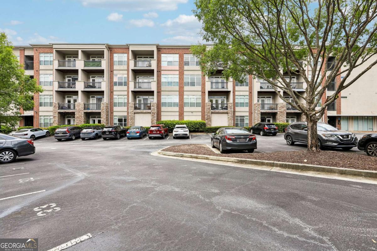 840 United Avenue Se # 106 Property Photo 1